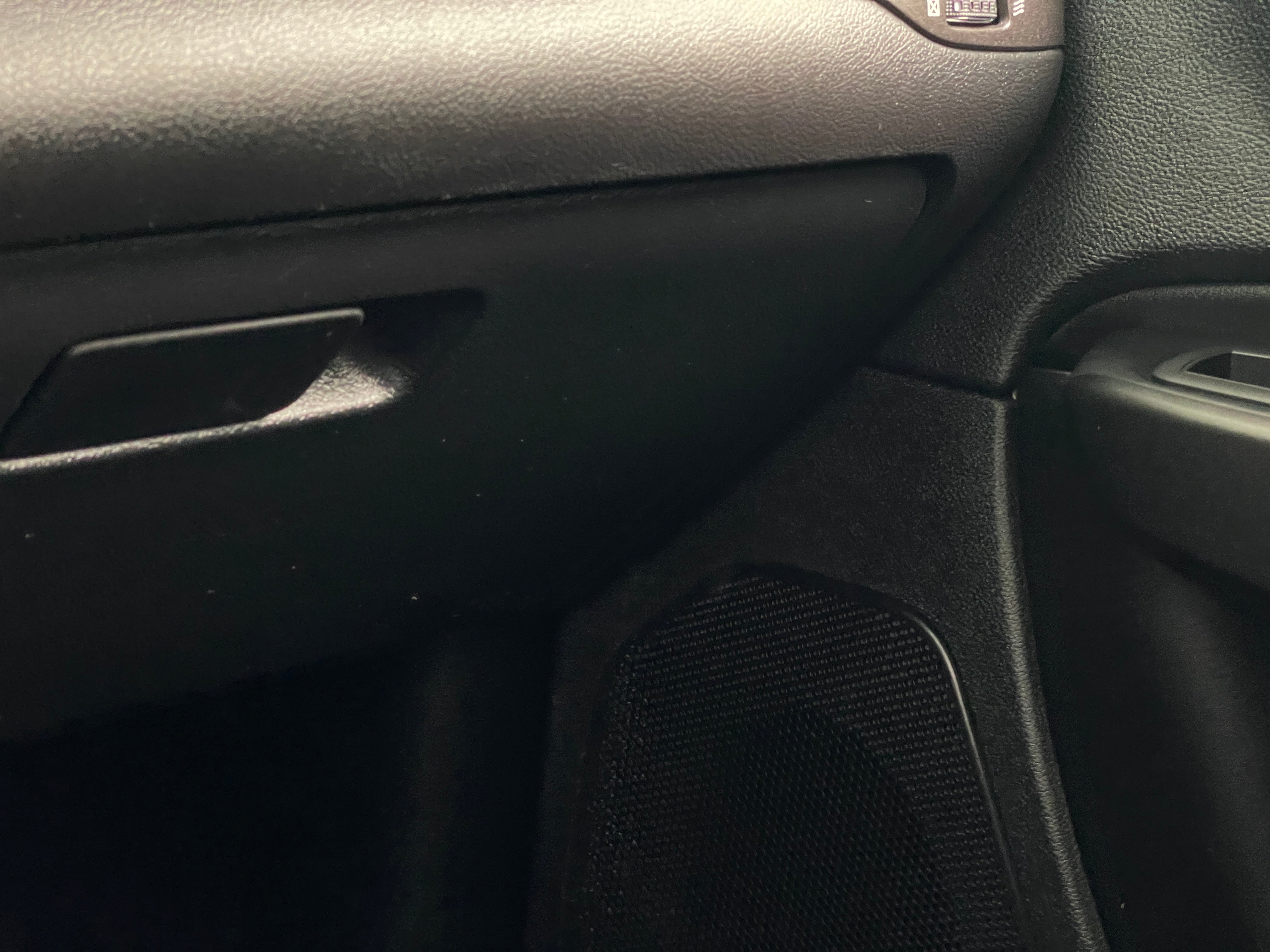 2021 Jeep Cherokee Trailhawk - Photo 17