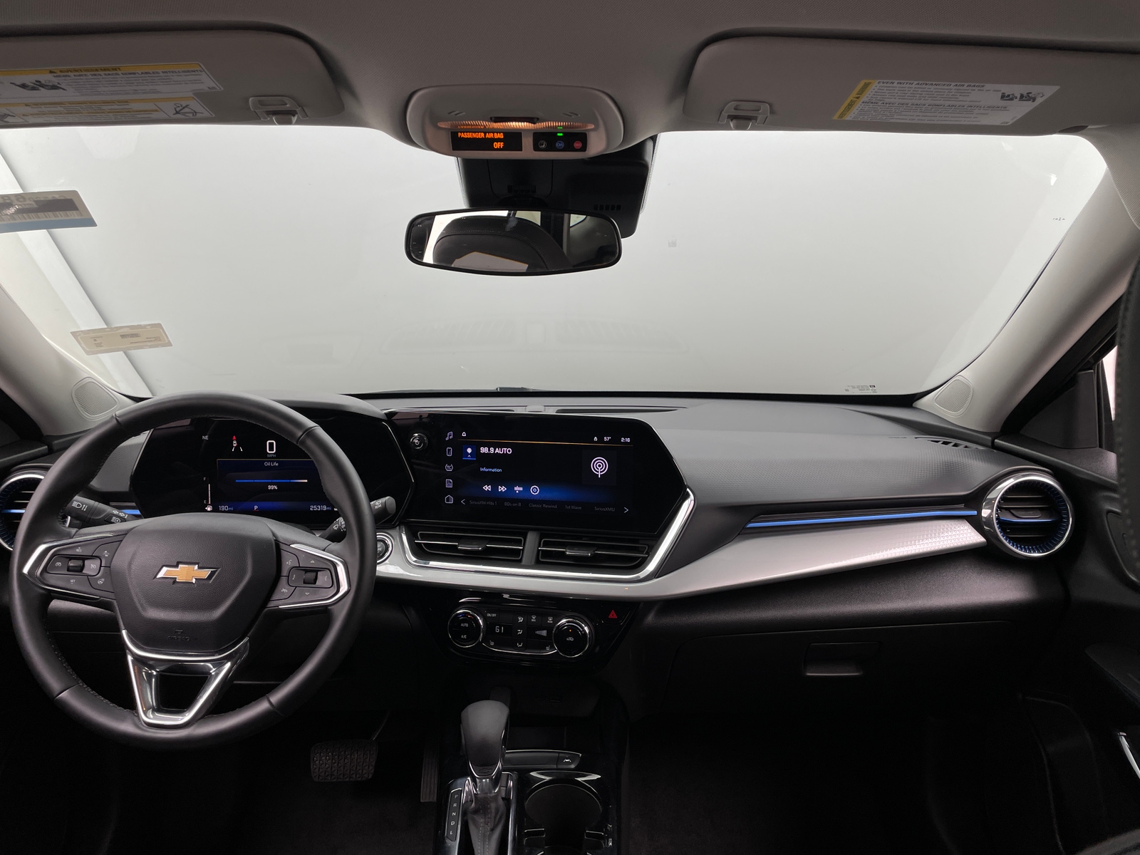 Thumbnail: 2025 Chevrolet Trax - 3