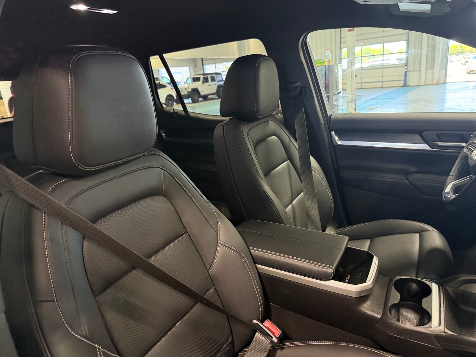 Thumbnail: 2025 GMC Terrain - 2