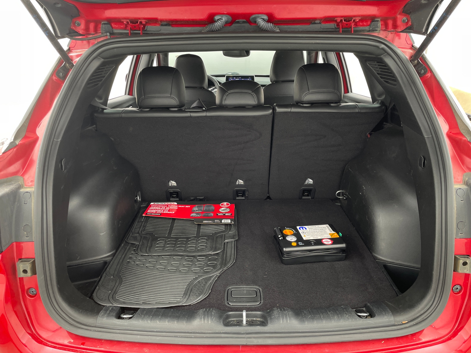 Thumbnail: 2023 Jeep Compass - 6