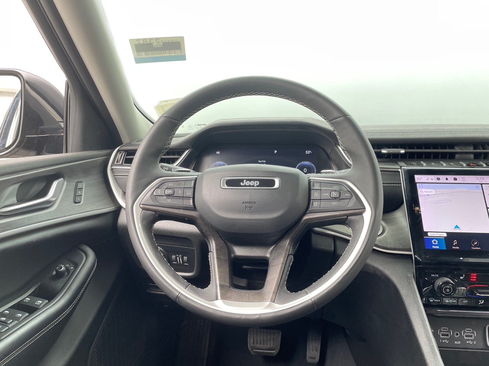 Thumbnail: 2023 Jeep Grand Cherokee L - 4