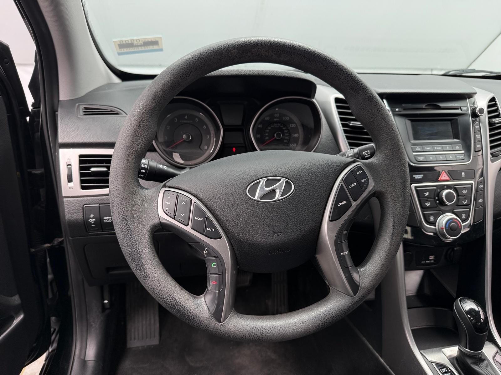 Thumbnail: 2017 Hyundai Elantra - 5