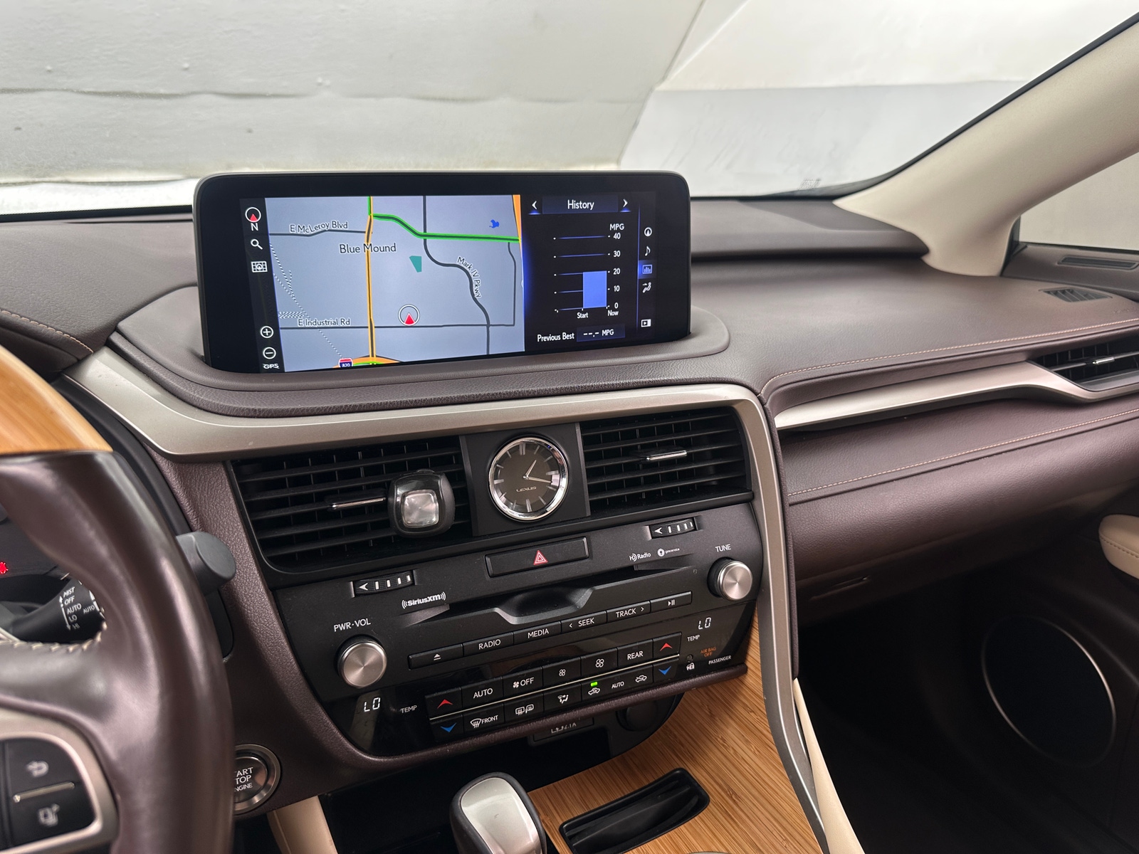 Thumbnail: 2020 Lexus RX - 3
