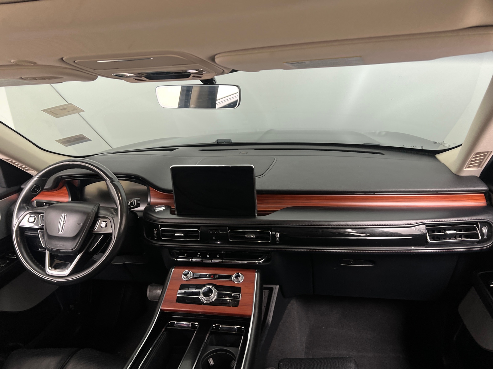 Thumbnail: 2021 Lincoln Aviator - 2