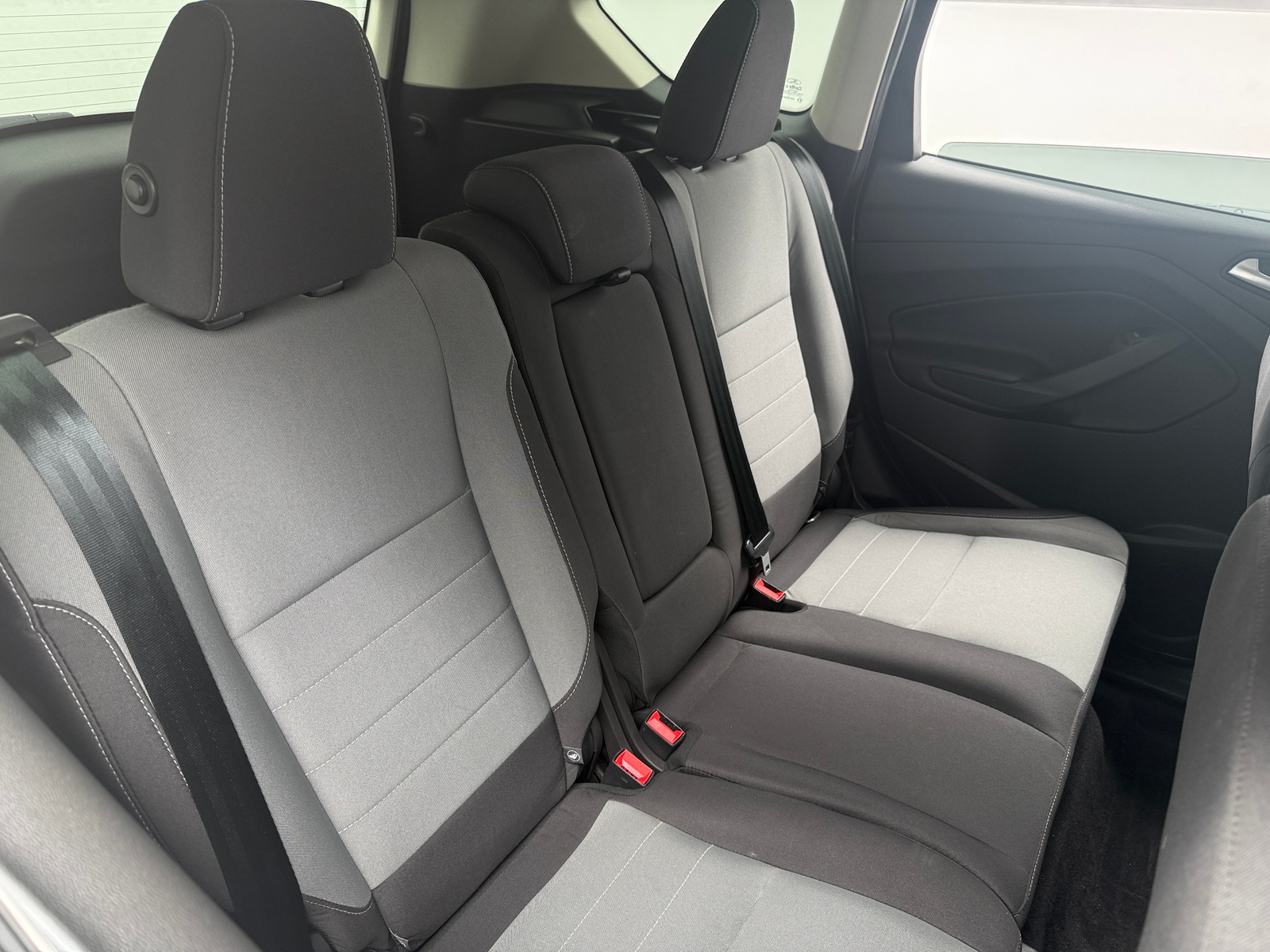 Thumbnail: 2016 Ford Escape - 6