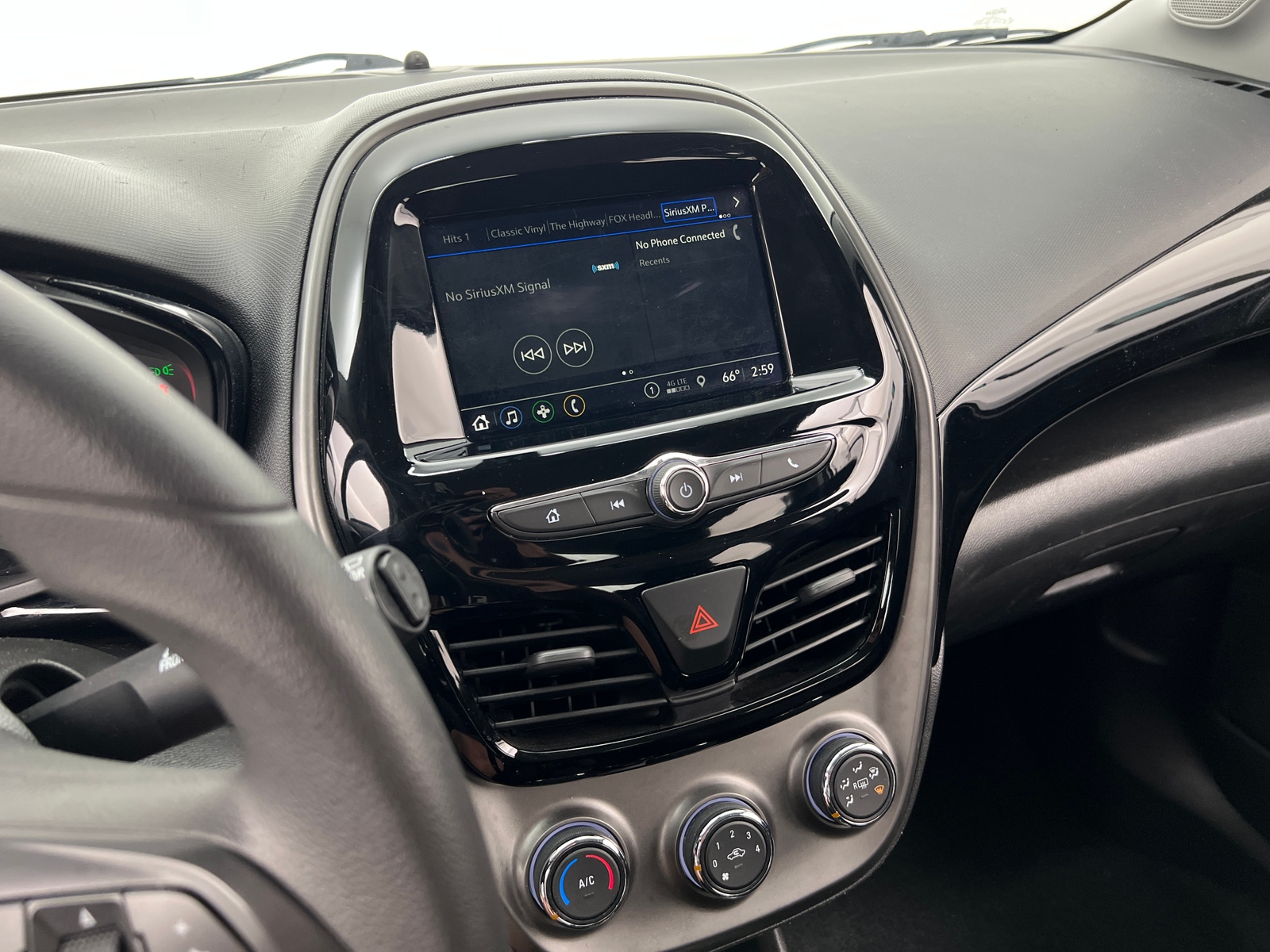 Thumbnail: 2022 Chevrolet Spark - 4