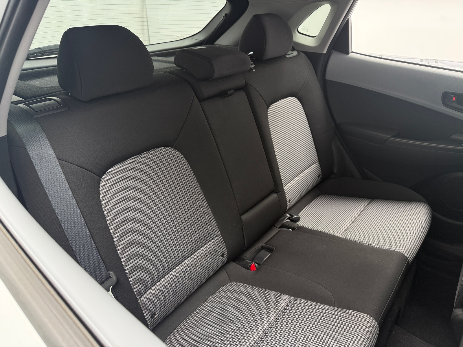 Thumbnail: 2018 Hyundai Kona - 6
