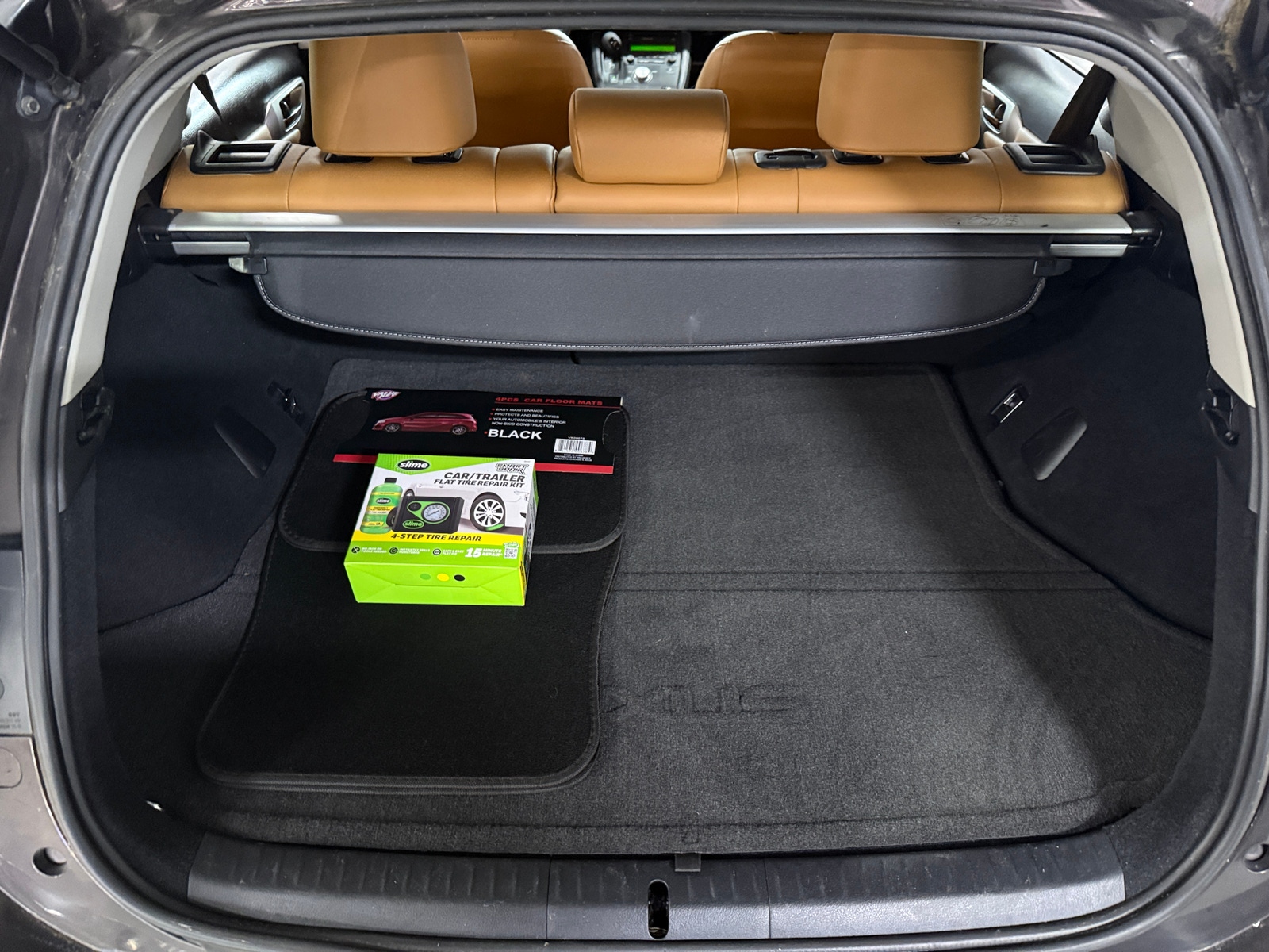 Thumbnail: 2013 Lexus CT - 6
