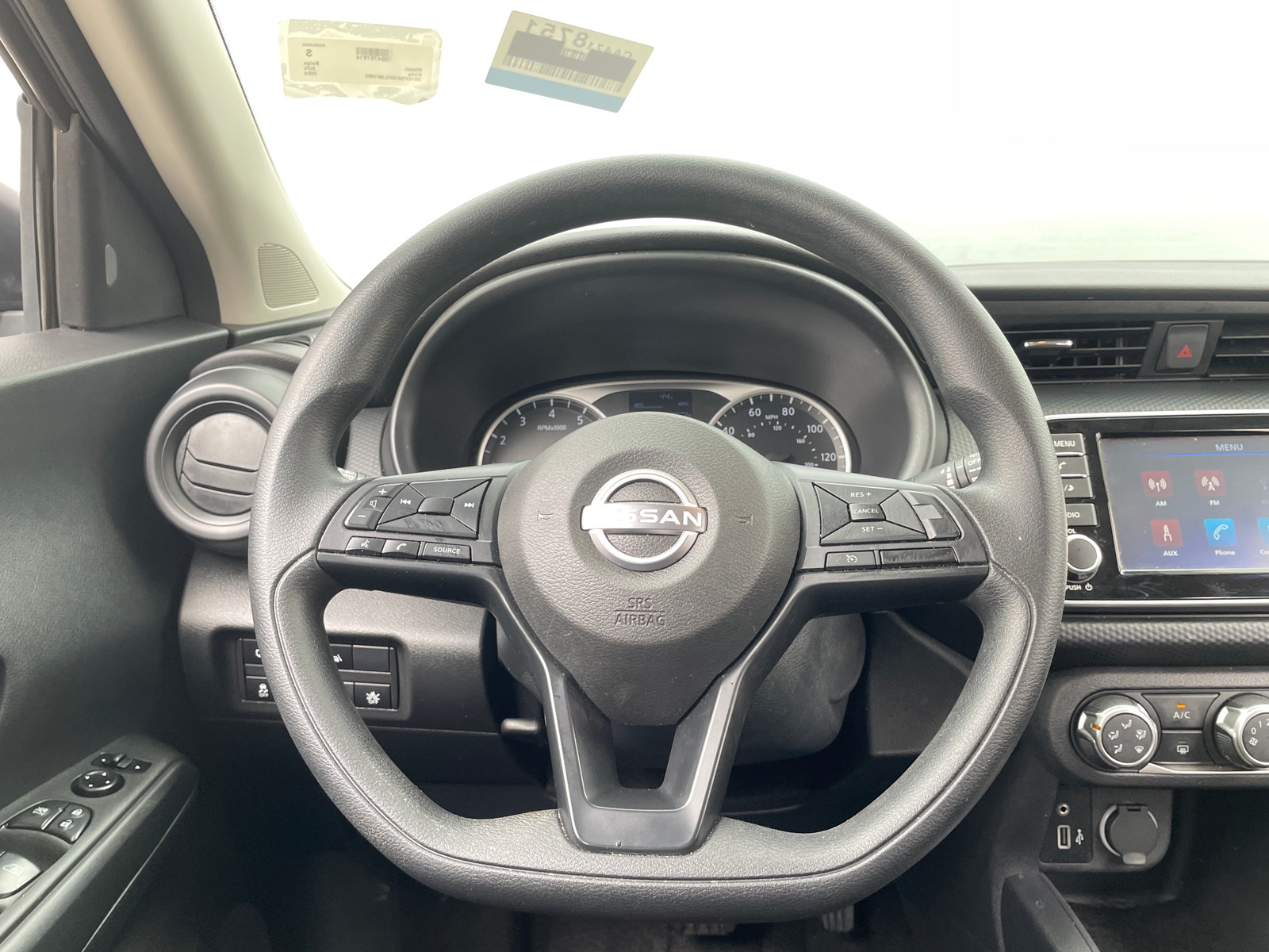 Thumbnail: 2024 Nissan Kicks - 5