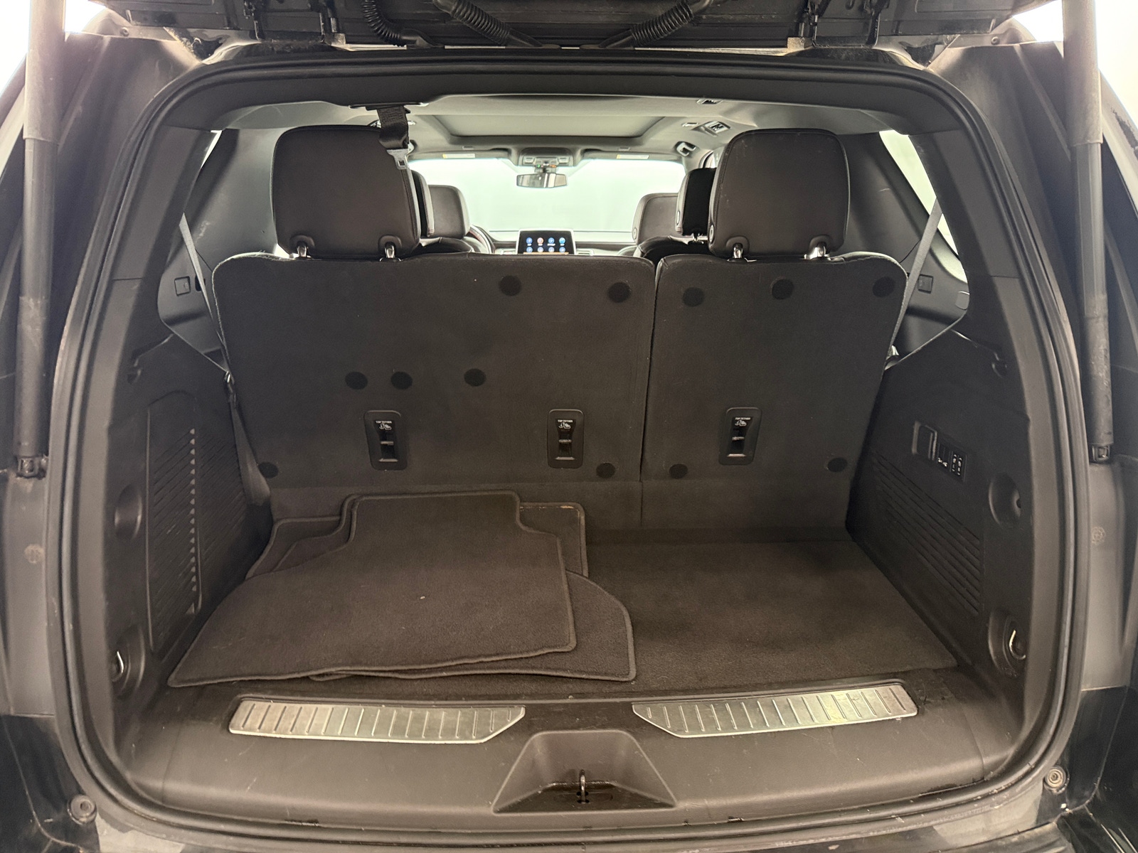 Thumbnail: 2021 Chevrolet Tahoe - 6