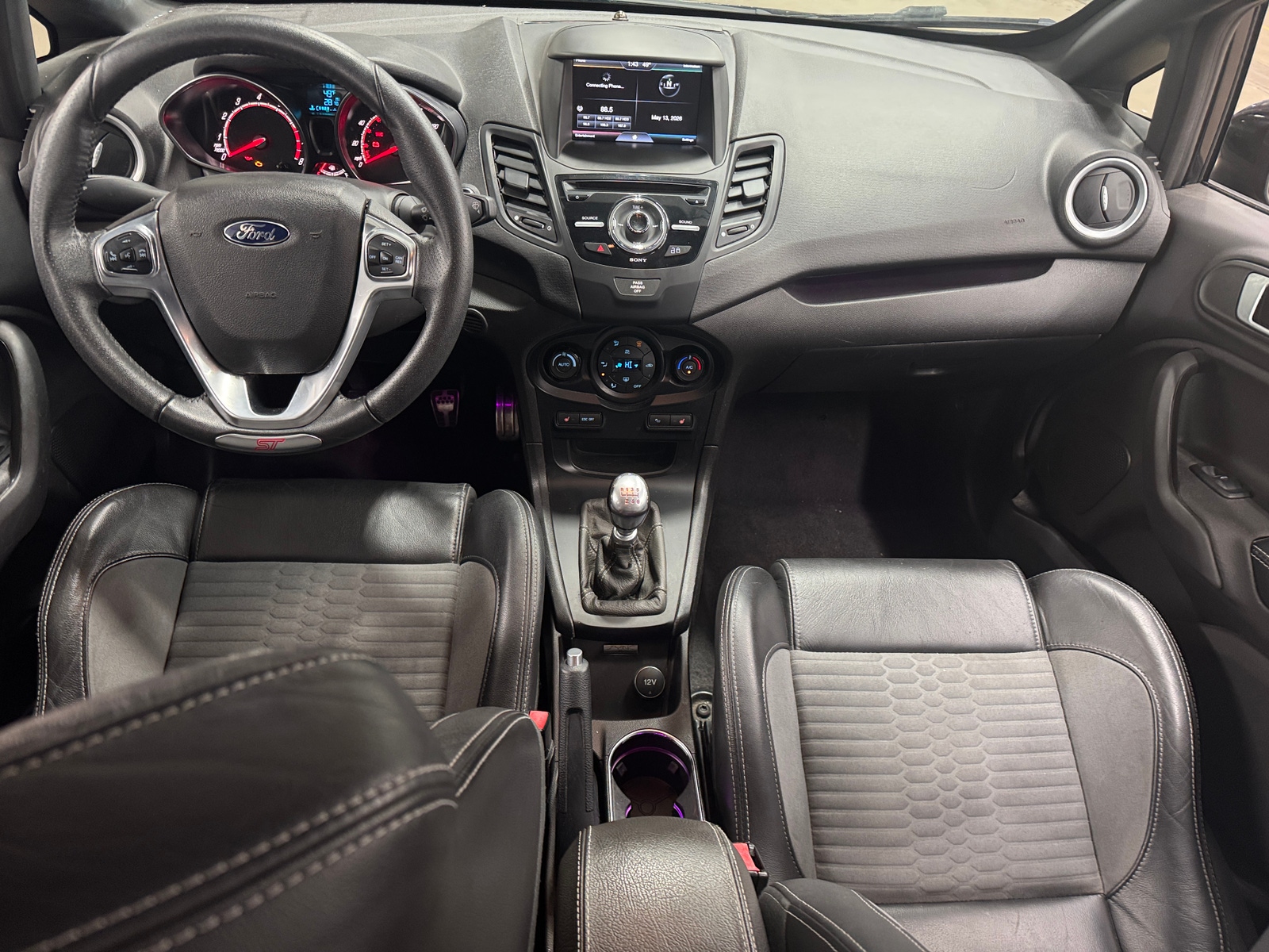 Thumbnail: 2015 Ford Fiesta - 3