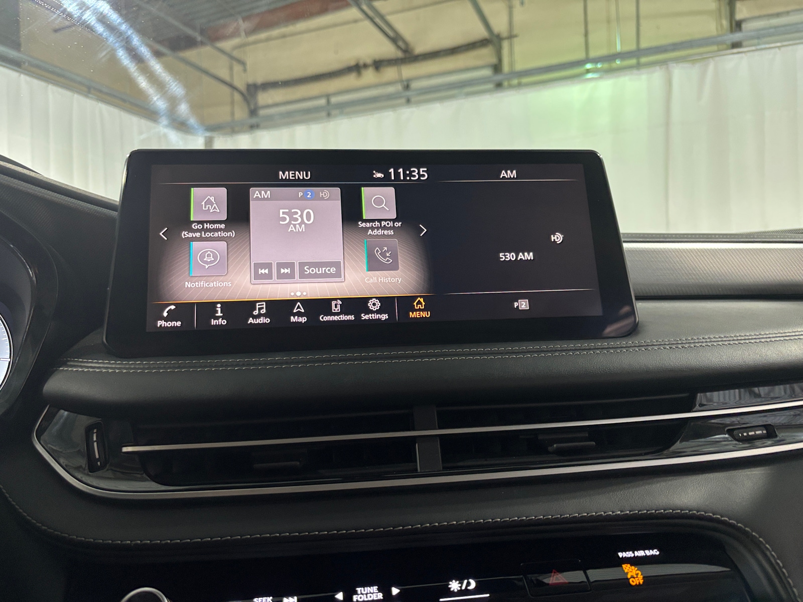 Thumbnail: 2023 INFINITI QX60 - 3
