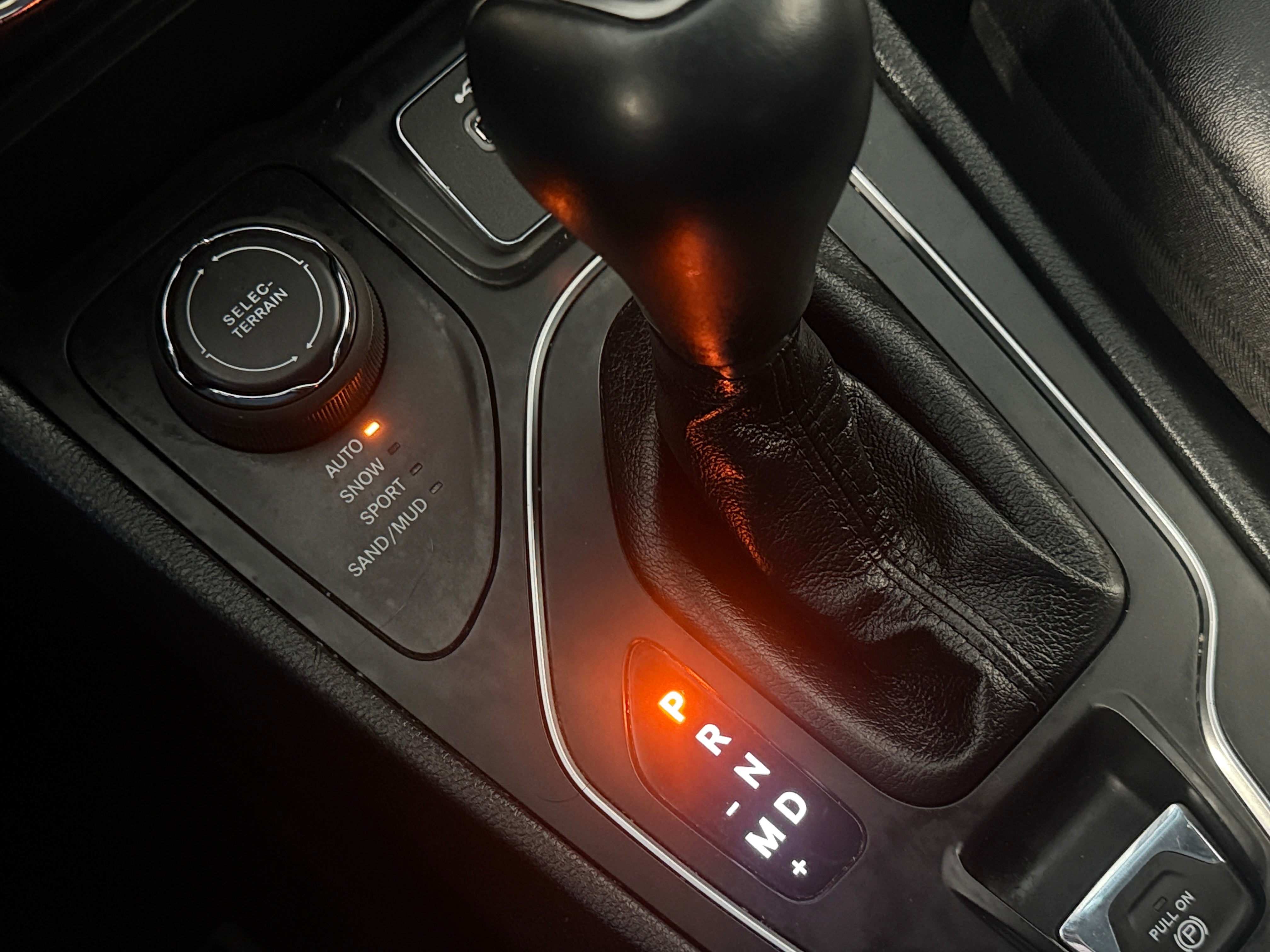 2022 Jeep Cherokee Latitude Lux - Photo 7