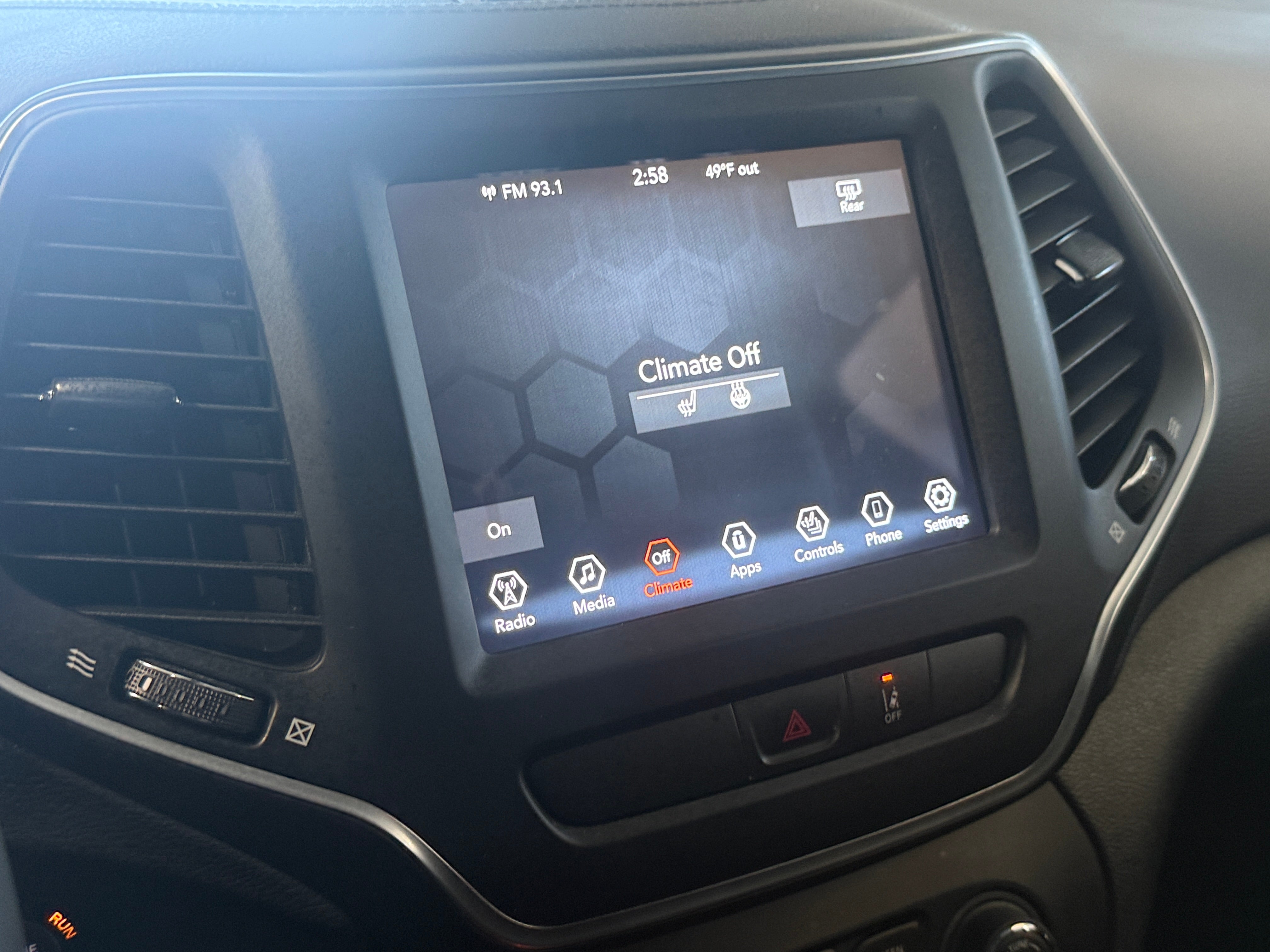 2022 Jeep Cherokee Latitude Lux - Photo 16