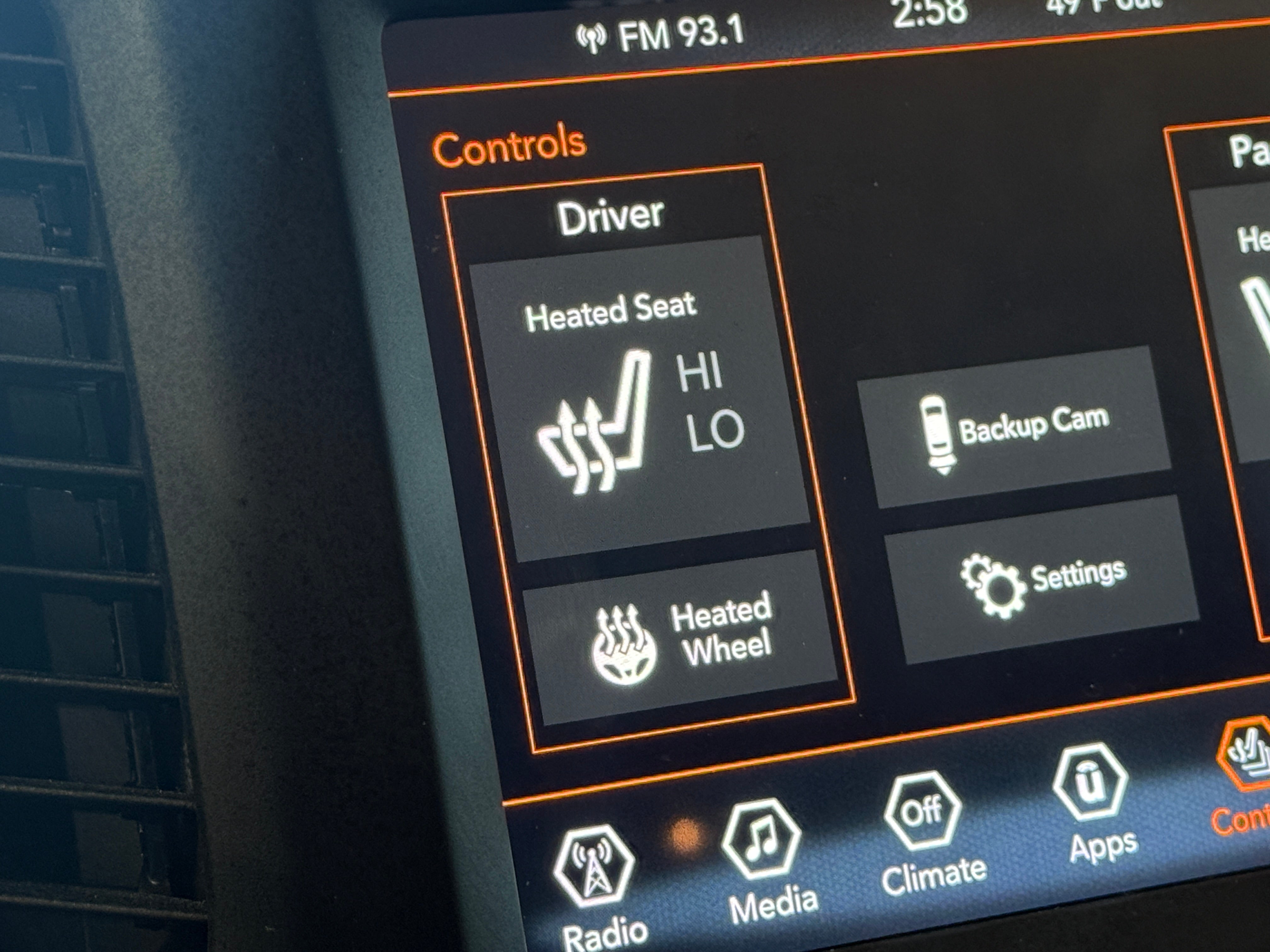 2022 Jeep Cherokee Latitude Lux - Photo 20