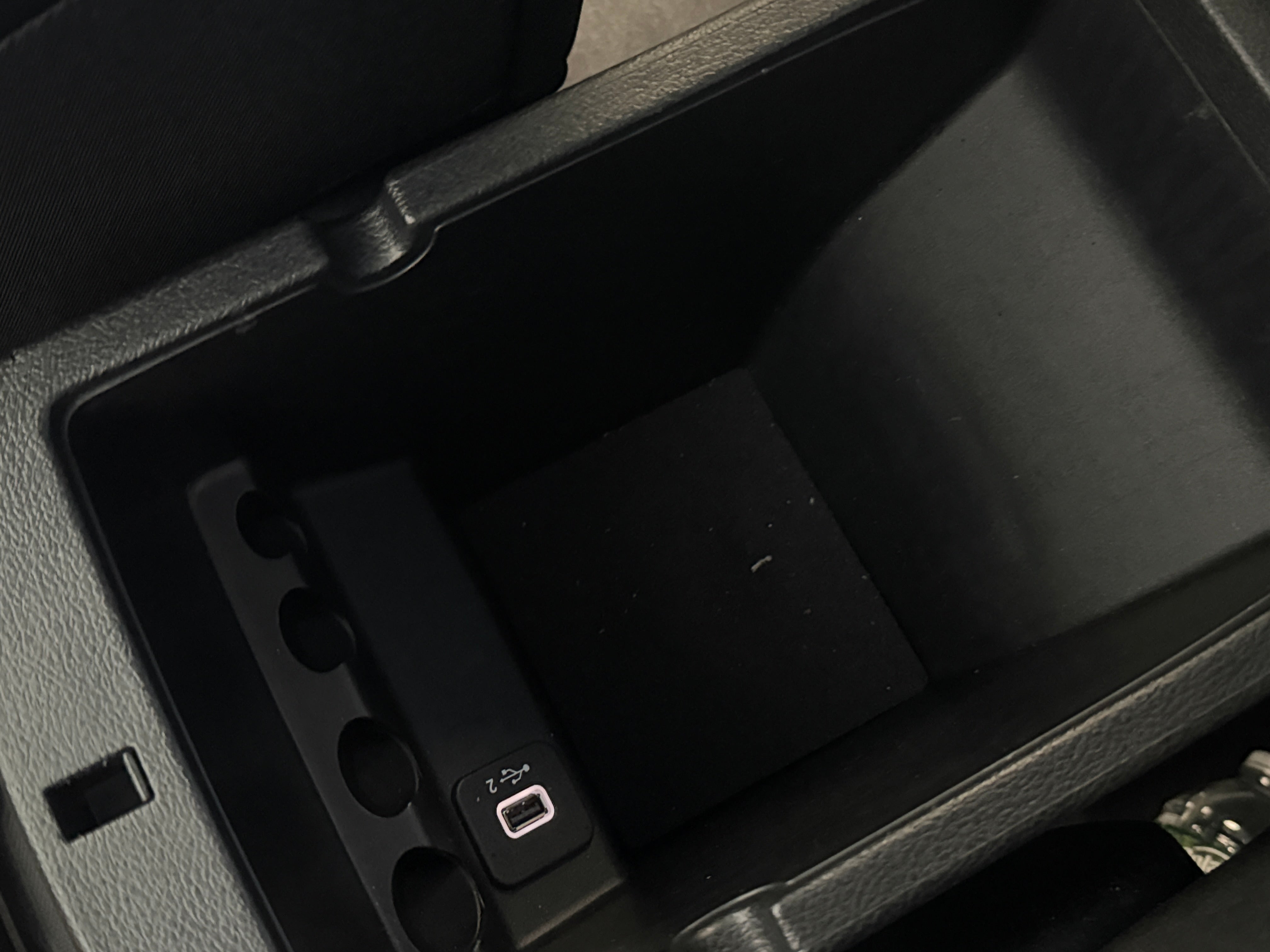 2022 Jeep Cherokee Latitude Lux - Photo 19