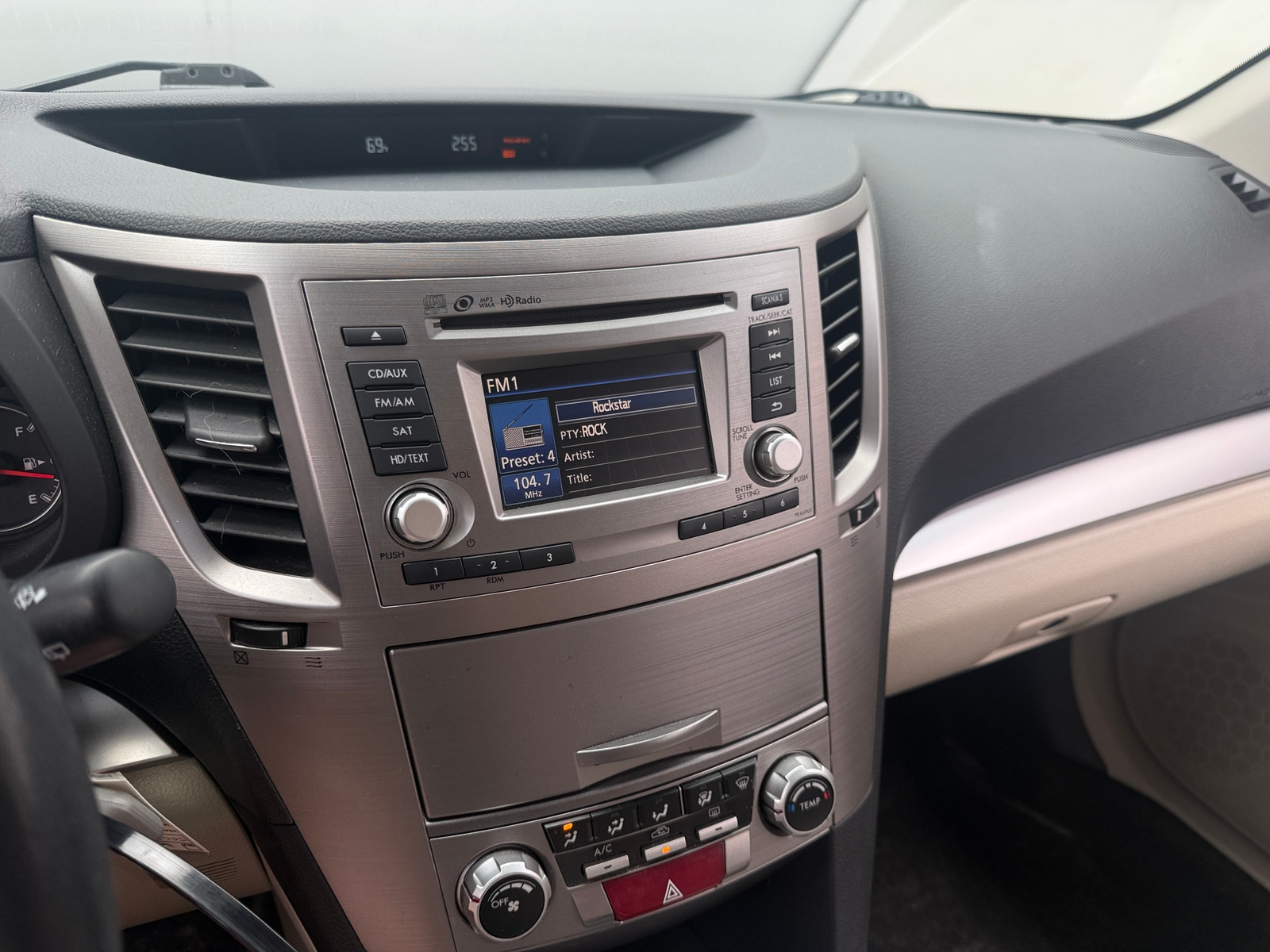 Thumbnail: 2014 Subaru Outback - 4
