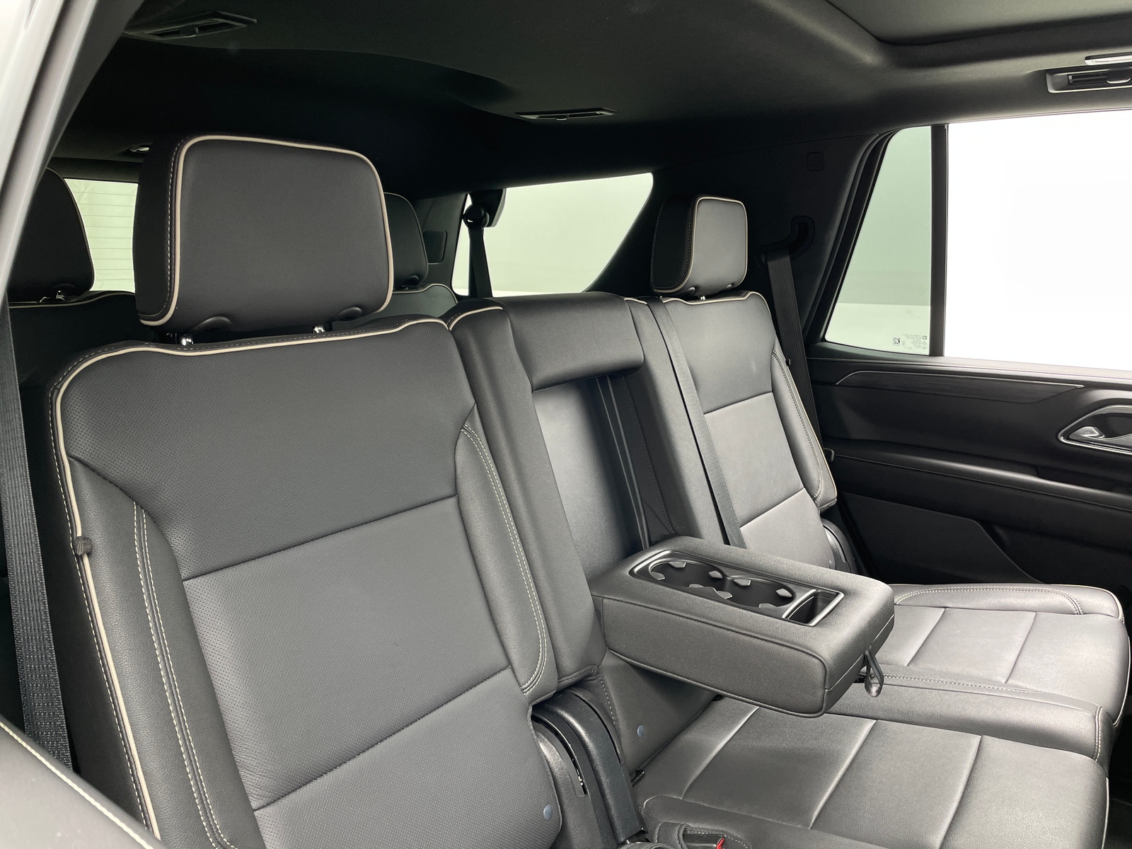 Thumbnail: 2023 GMC Yukon - 5