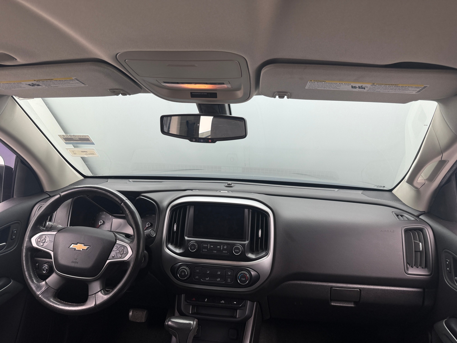 Thumbnail: 2016 Chevrolet Colorado - 3