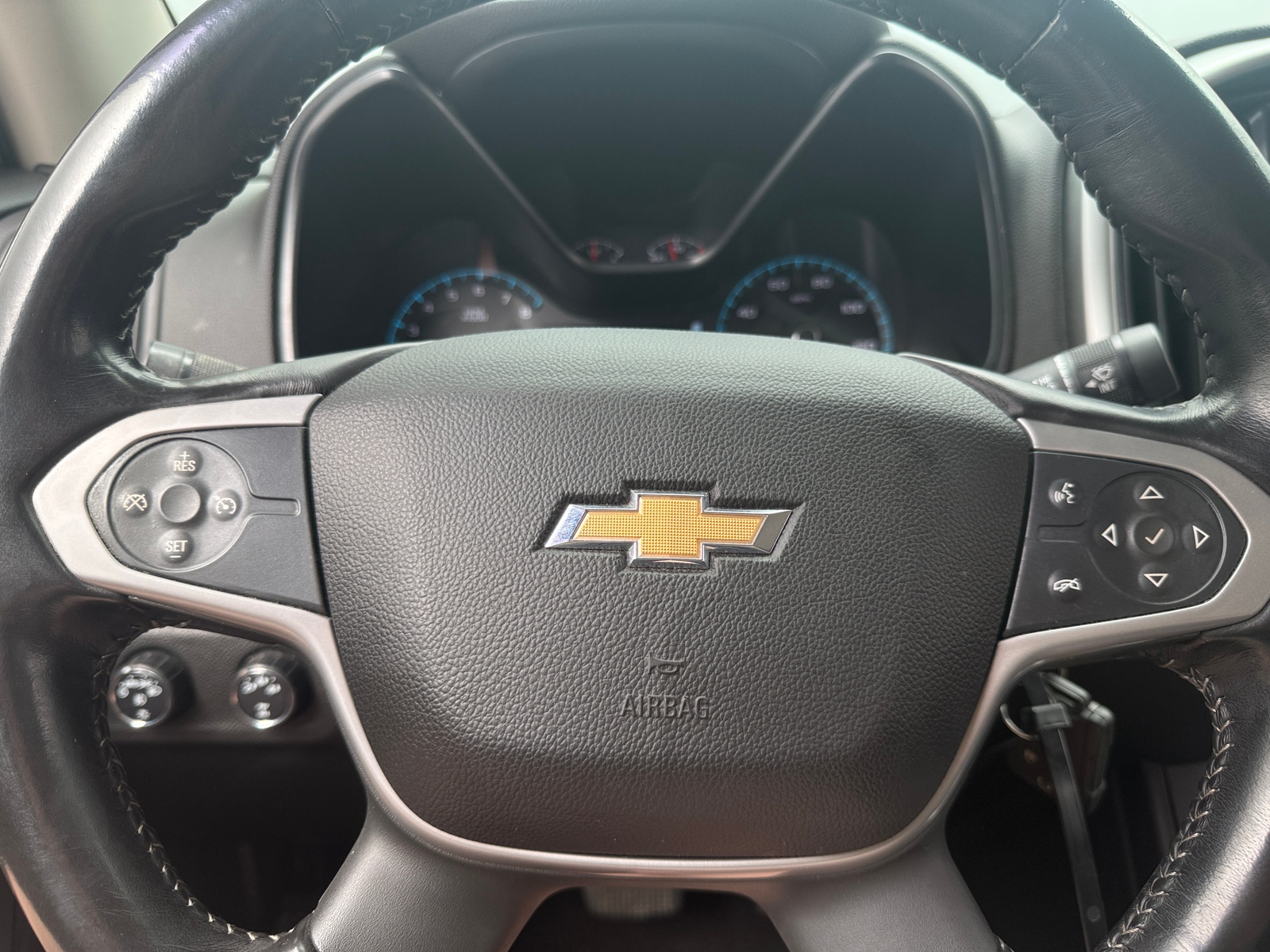 Thumbnail: 2016 Chevrolet Colorado - 5