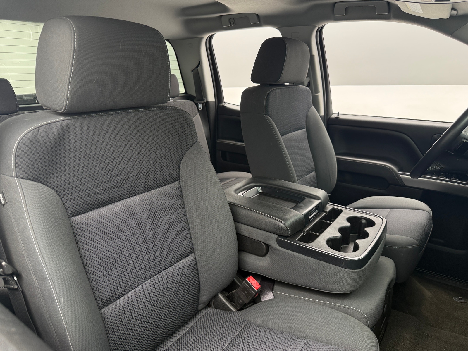 Thumbnail: 2018 Chevrolet Silverado 1500 - 2