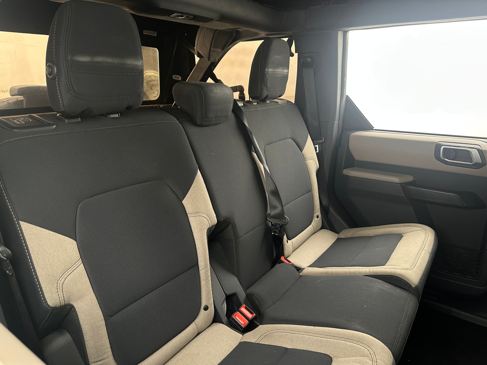 Thumbnail: 2021 Ford Bronco - 6