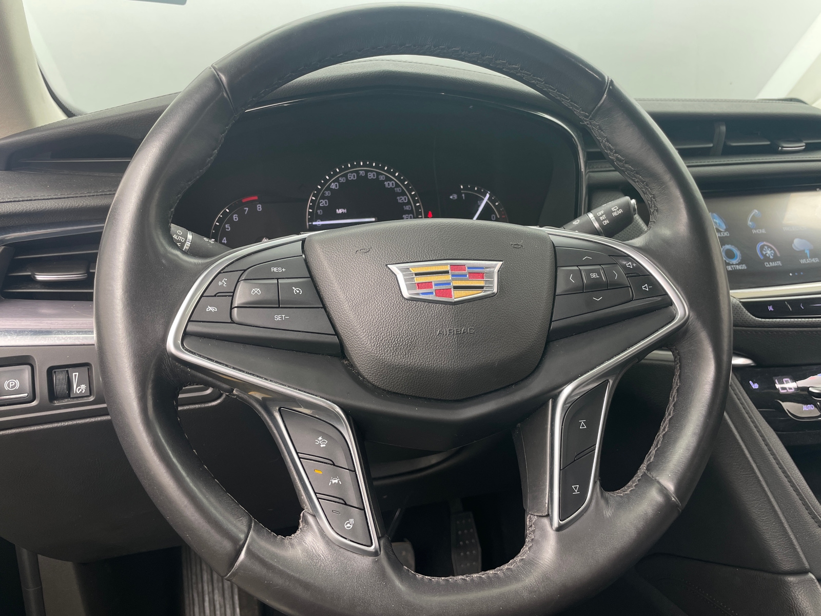 Thumbnail: 2018 Cadillac XT5 - 4