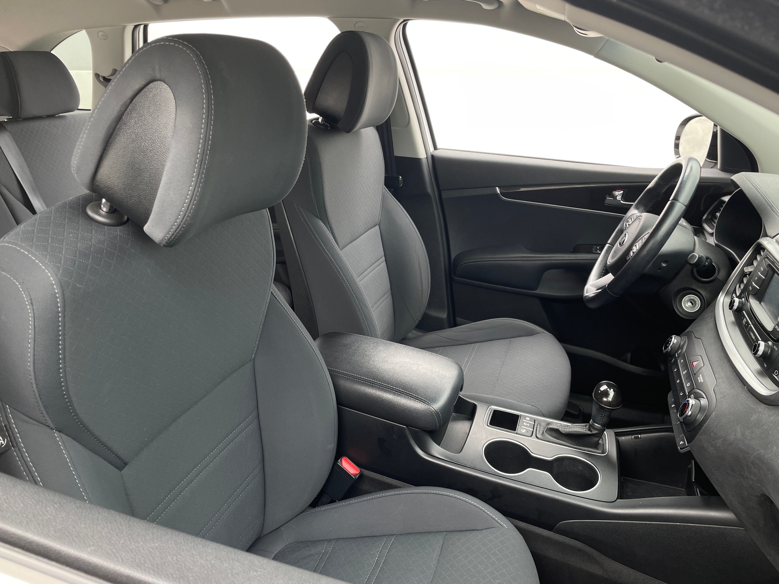 Thumbnail: 2016 Kia Sorento - 2