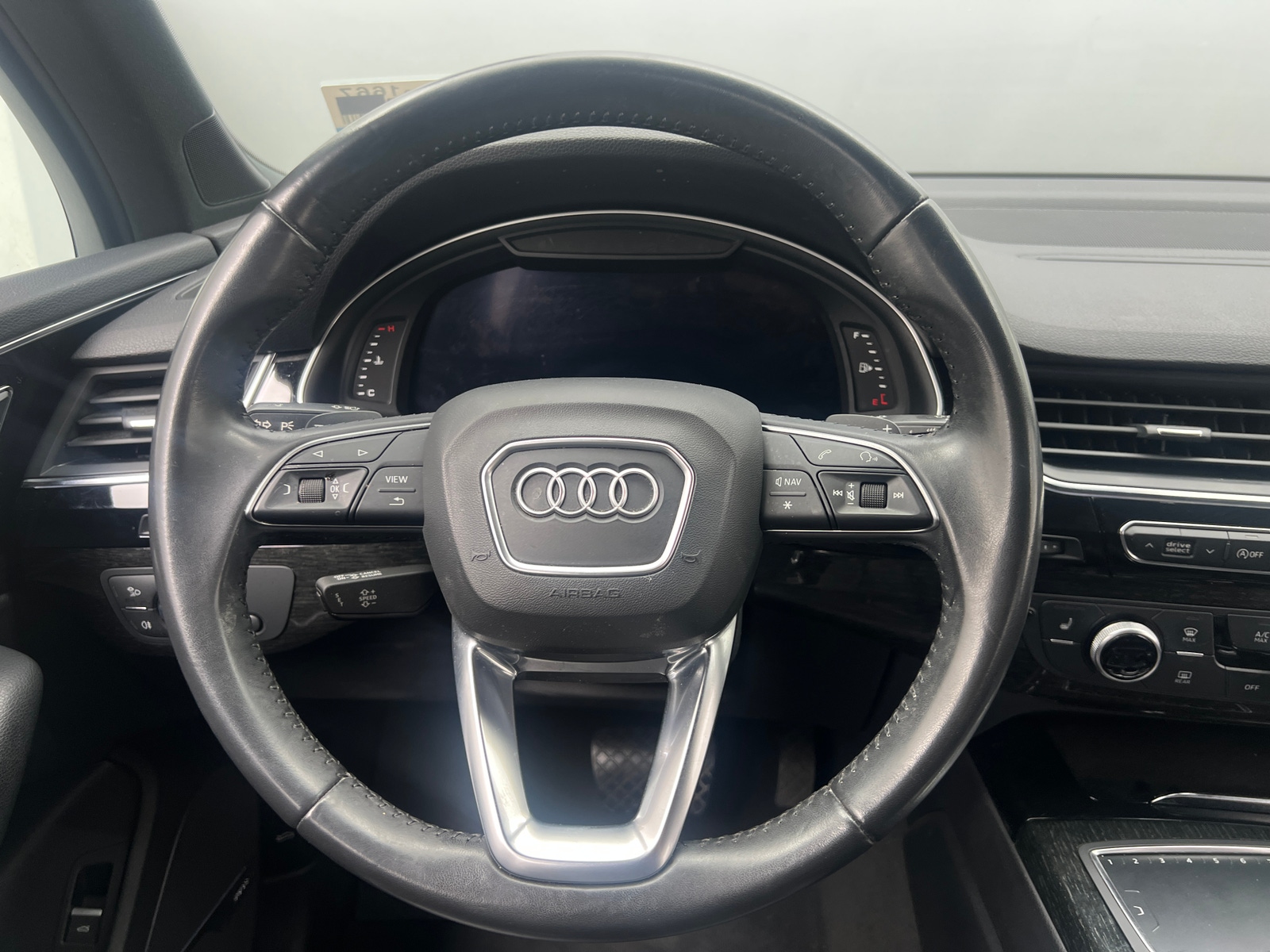 Thumbnail: 2019 Audi Q7 - 4