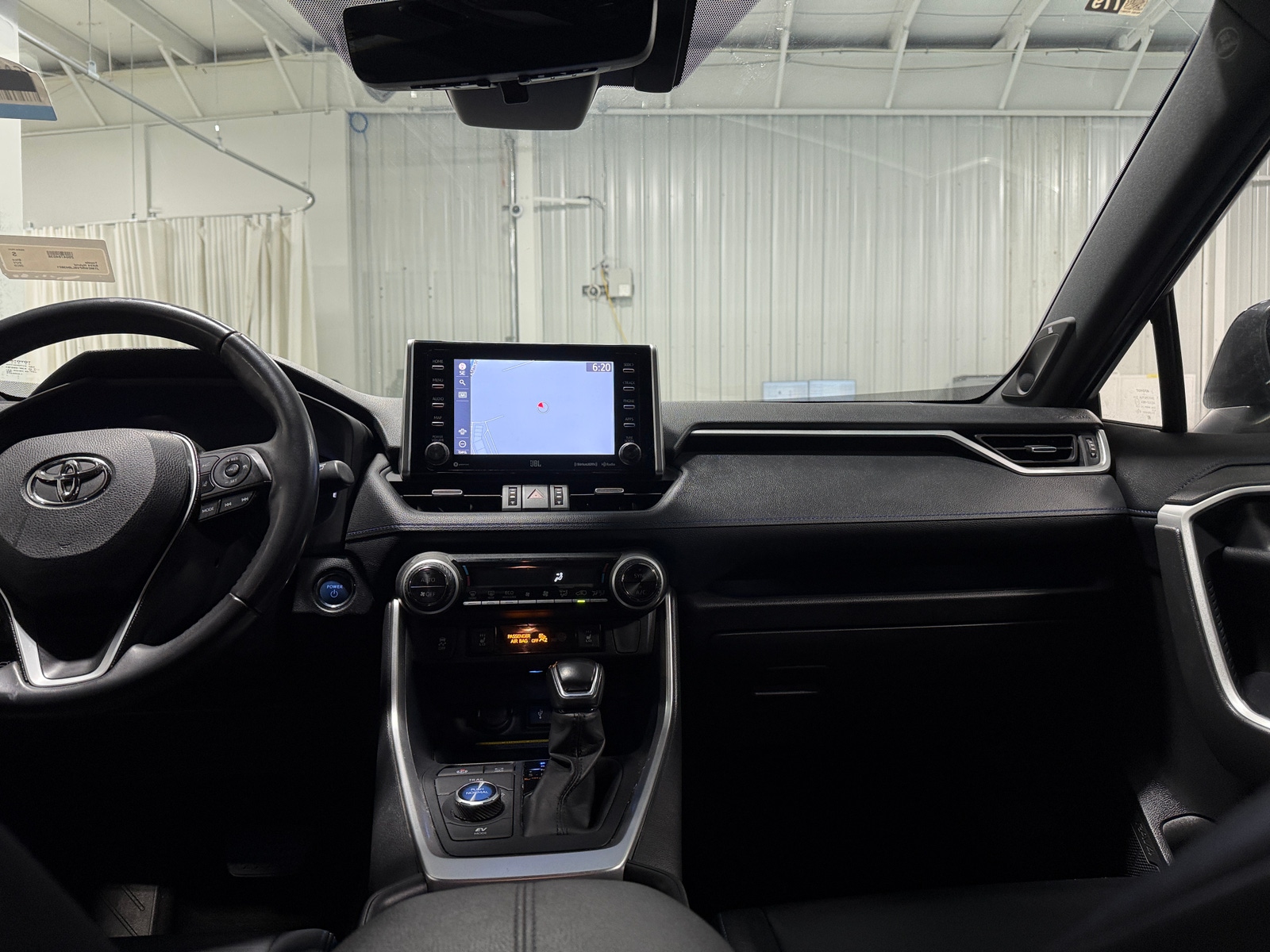 Thumbnail: 2020 Toyota RAV4 - 2