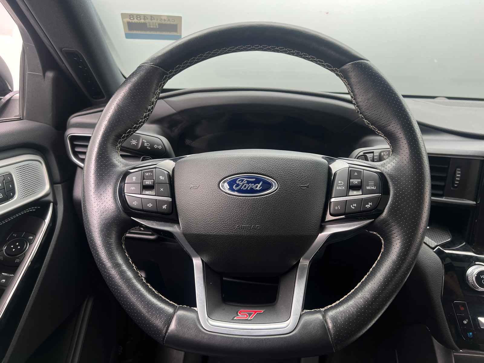 Thumbnail: 2022 Ford Explorer - 4