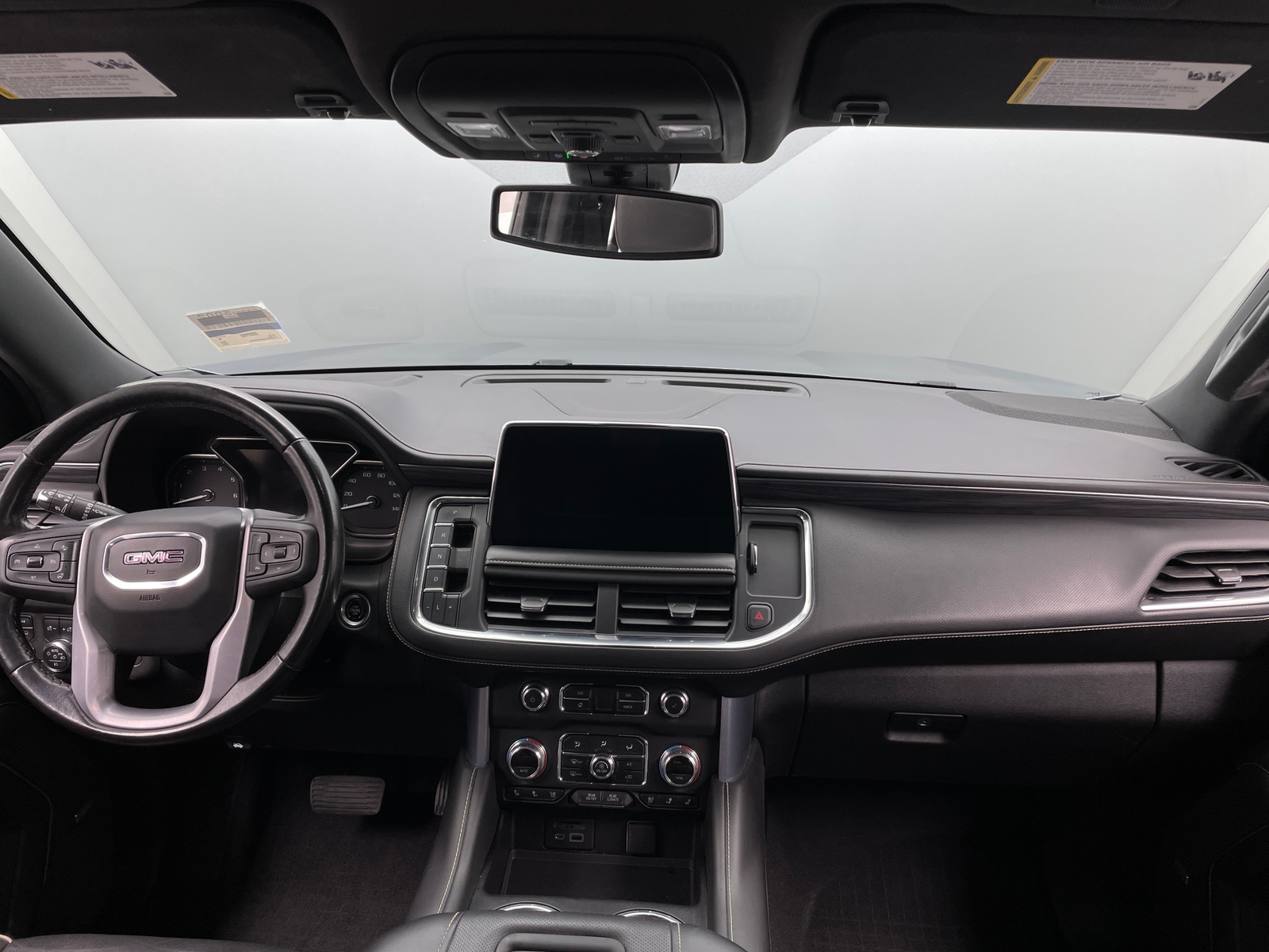 Thumbnail: 2021 GMC Yukon - 3