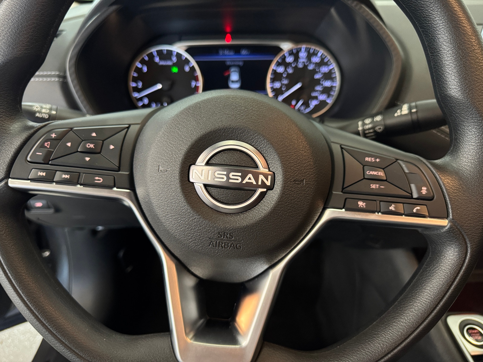 Thumbnail: 2025 Nissan Sentra - 5