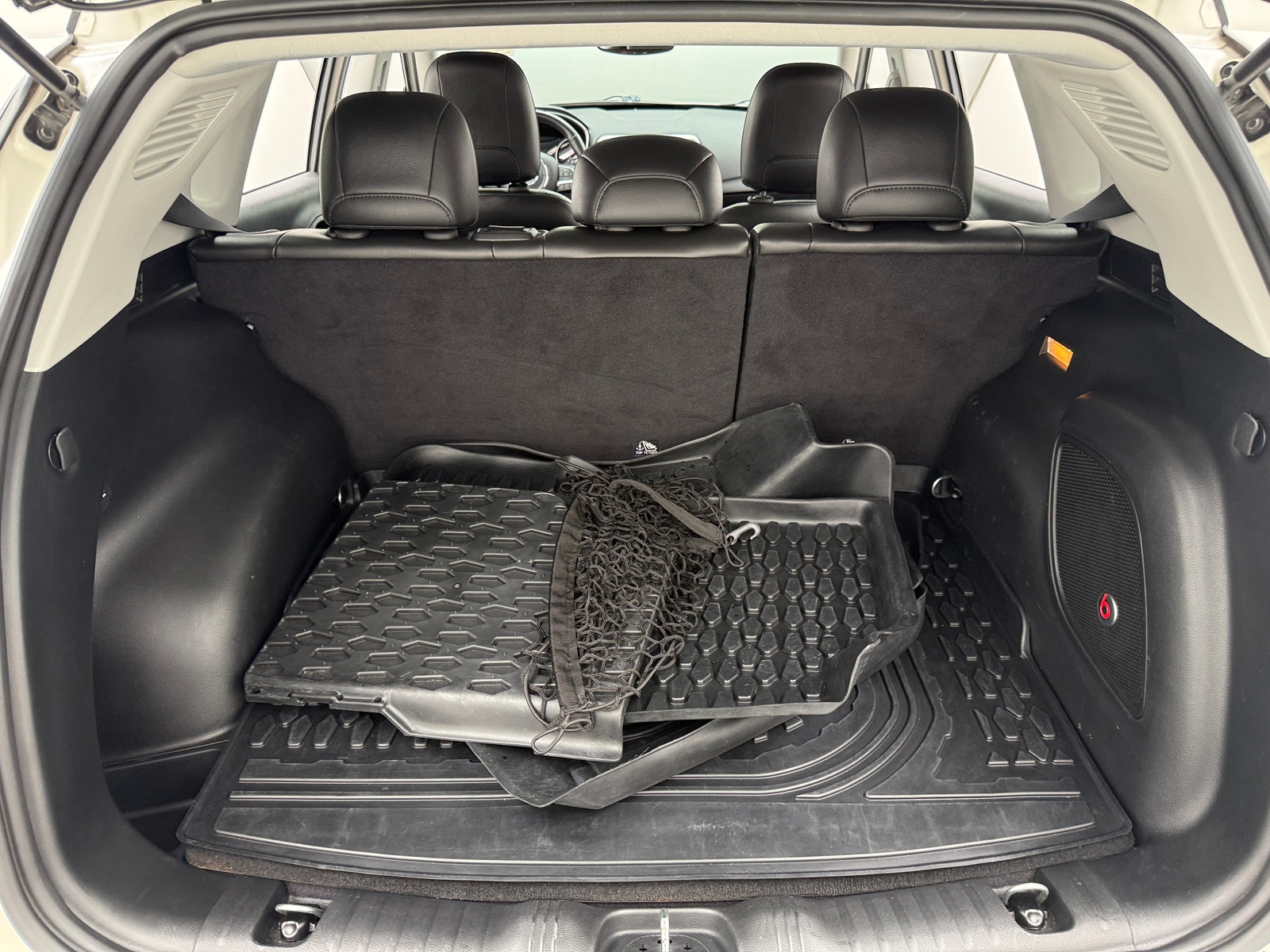 Thumbnail: 2019 Jeep Compass - 6