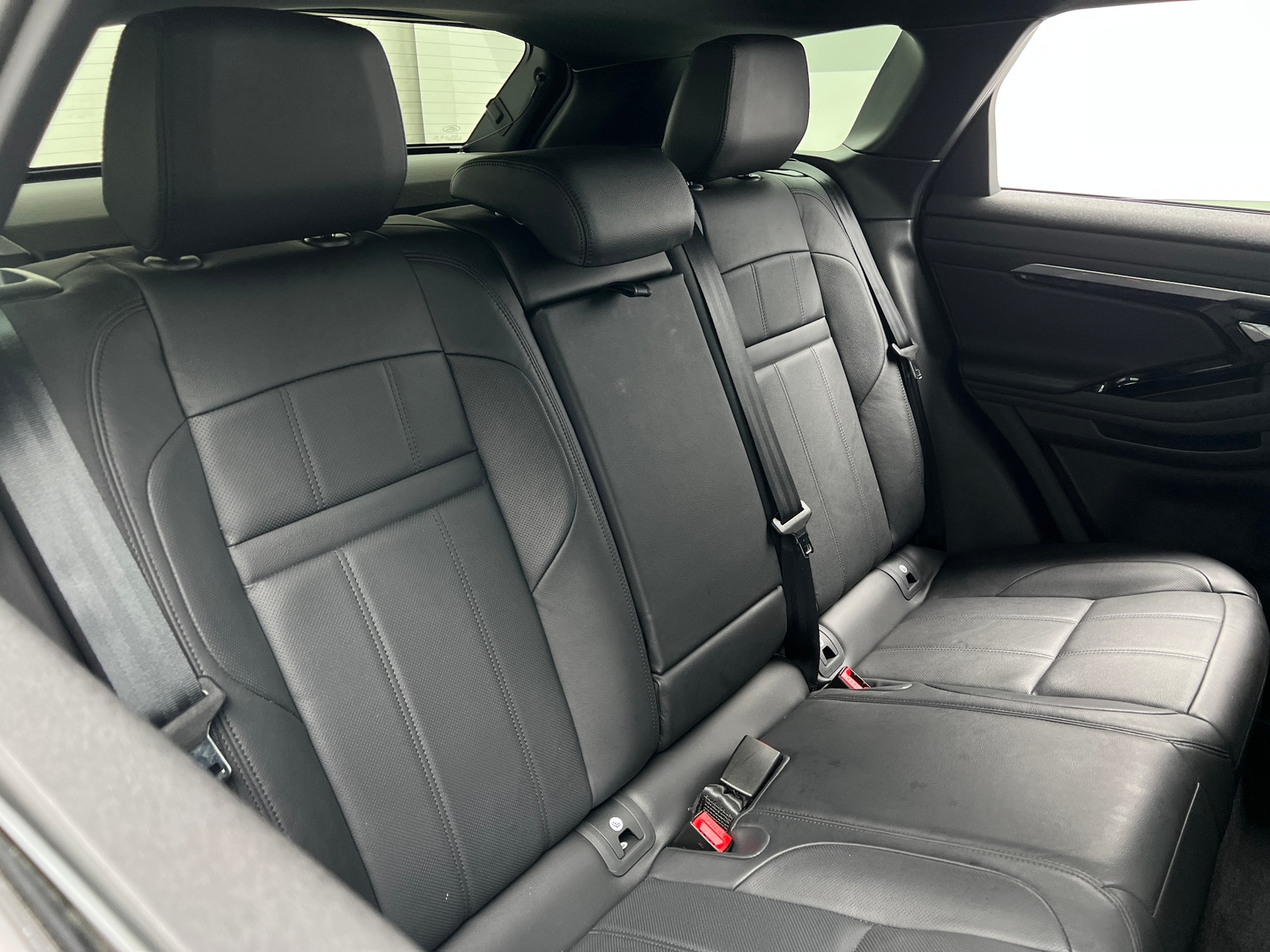 Thumbnail: 2023 Land Rover Range Rover Evoque - 5