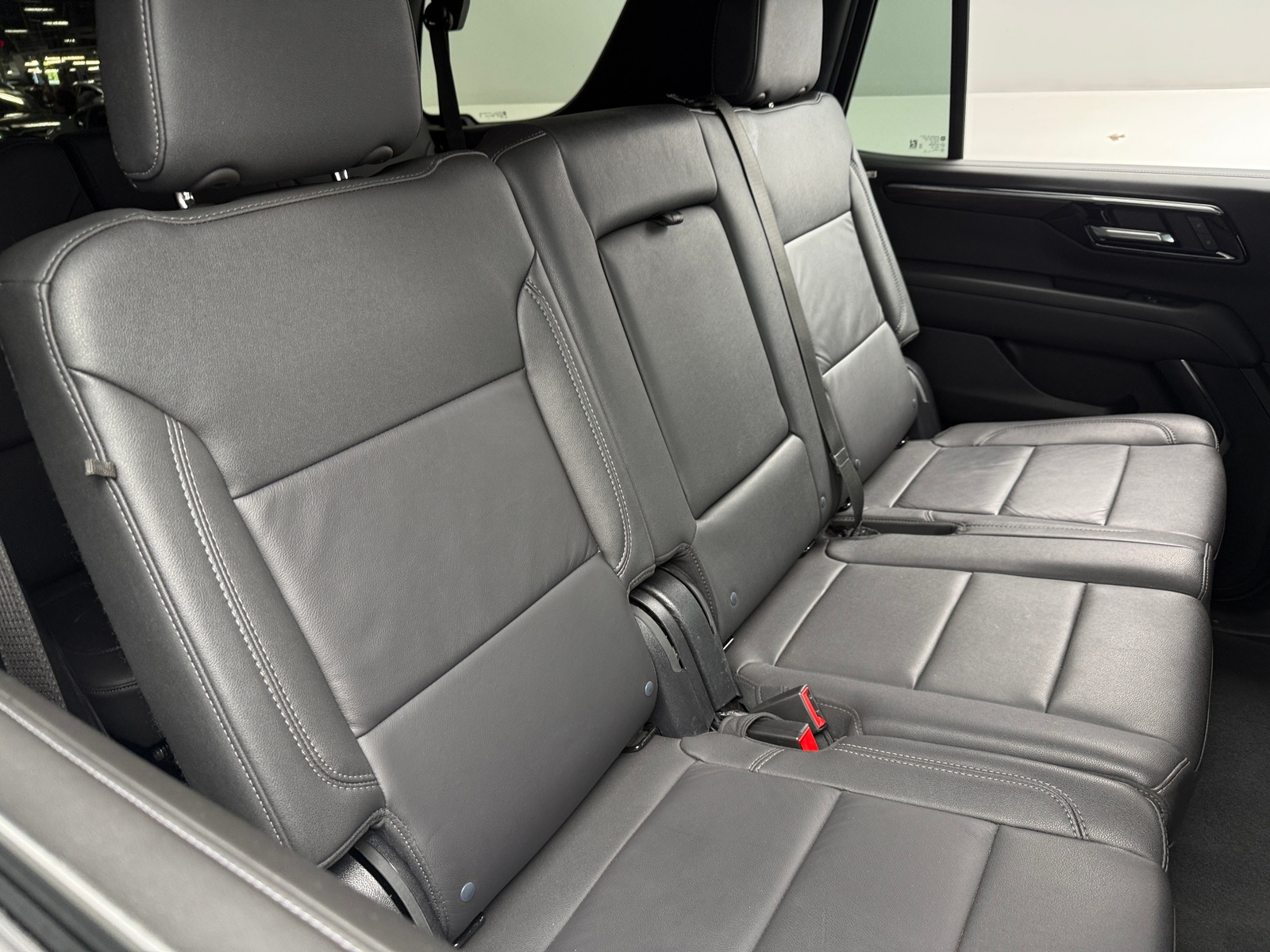 Thumbnail: 2025 Chevrolet Tahoe - 5