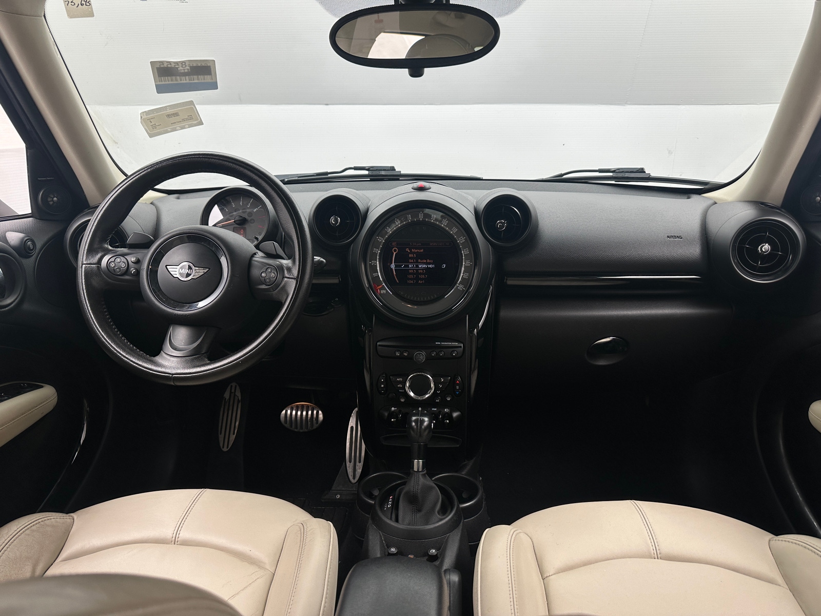 Thumbnail: 2016 MINI Cooper Countryman - 3