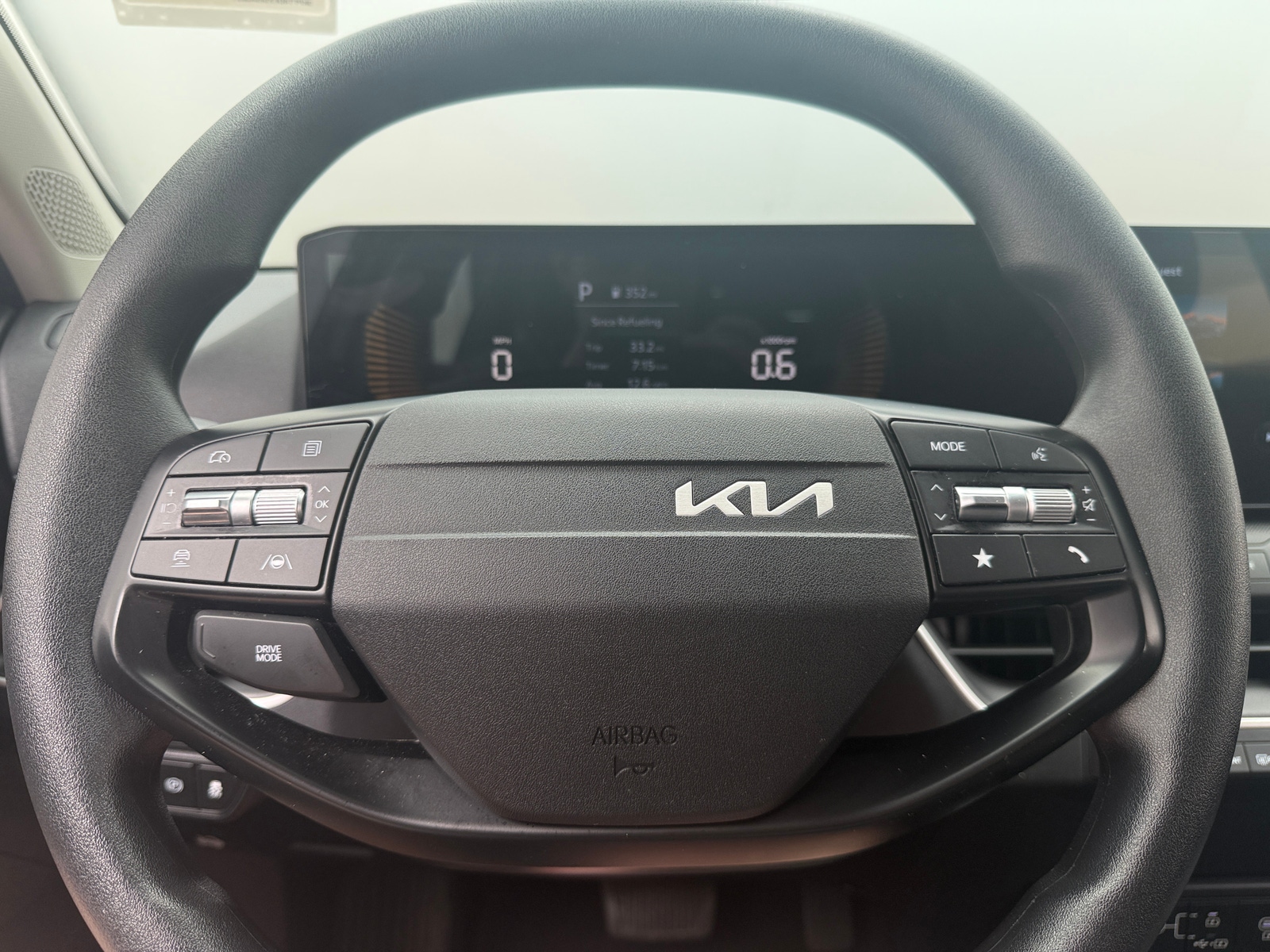 Thumbnail: 2025 Kia K4 - 5