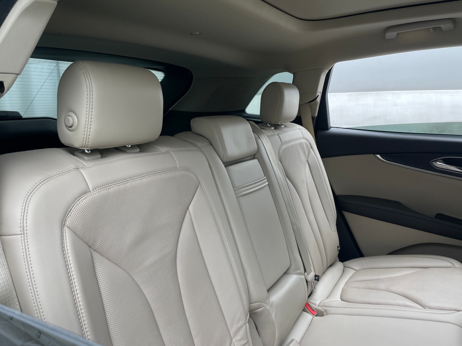 Thumbnail: 2019 Lincoln Nautilus - 5