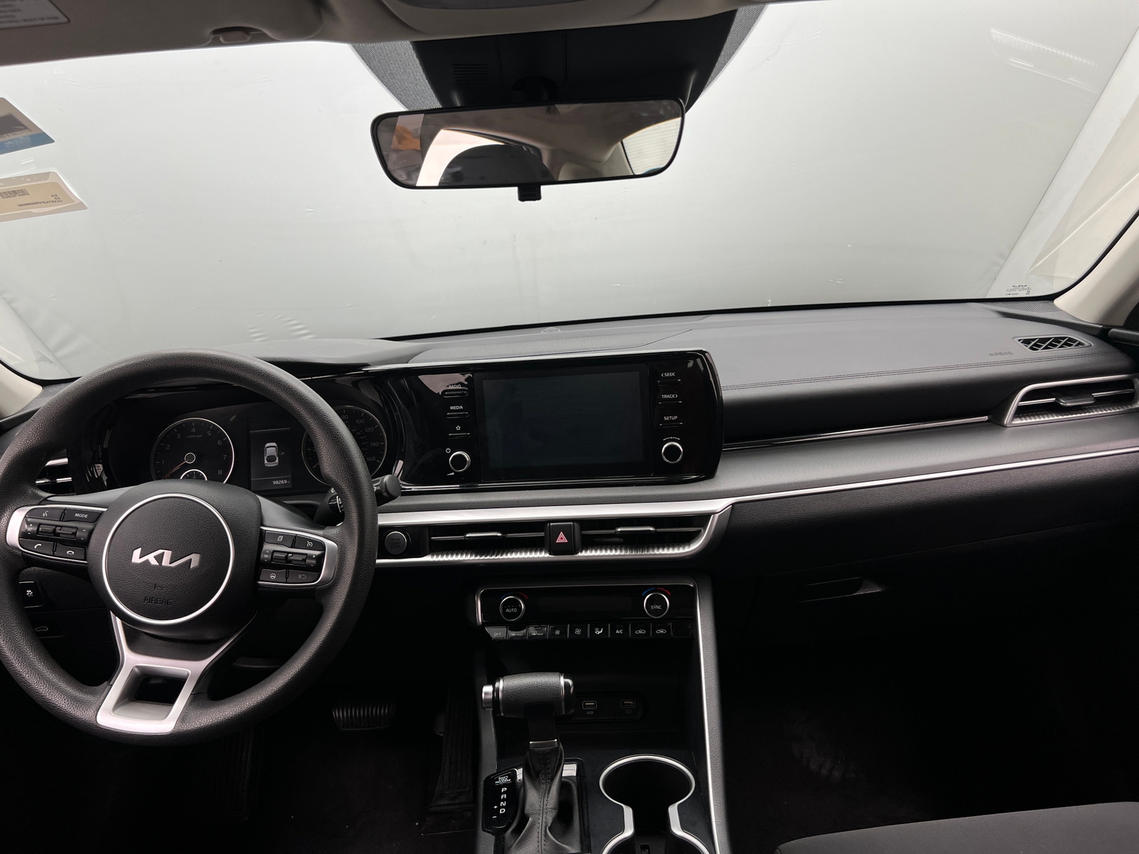 Thumbnail: 2022 Kia K5 - 3