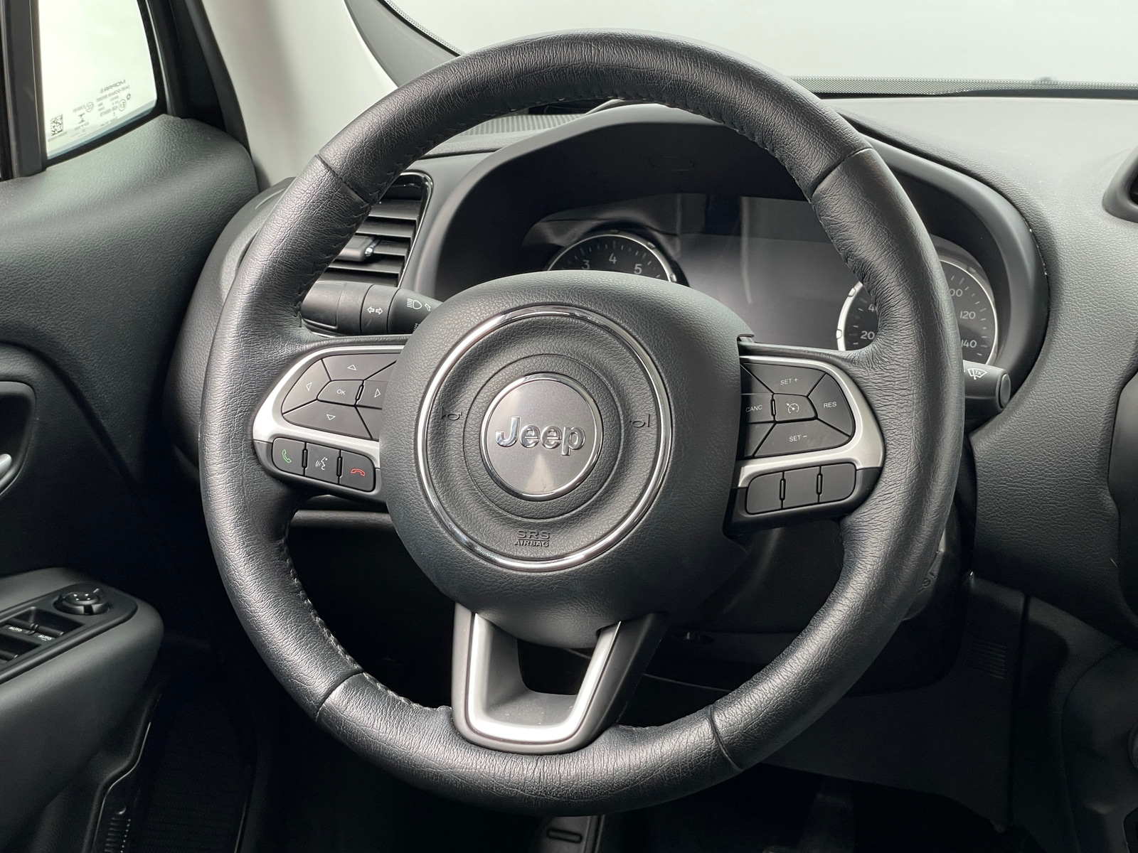 Thumbnail: 2023 Jeep Renegade - 5