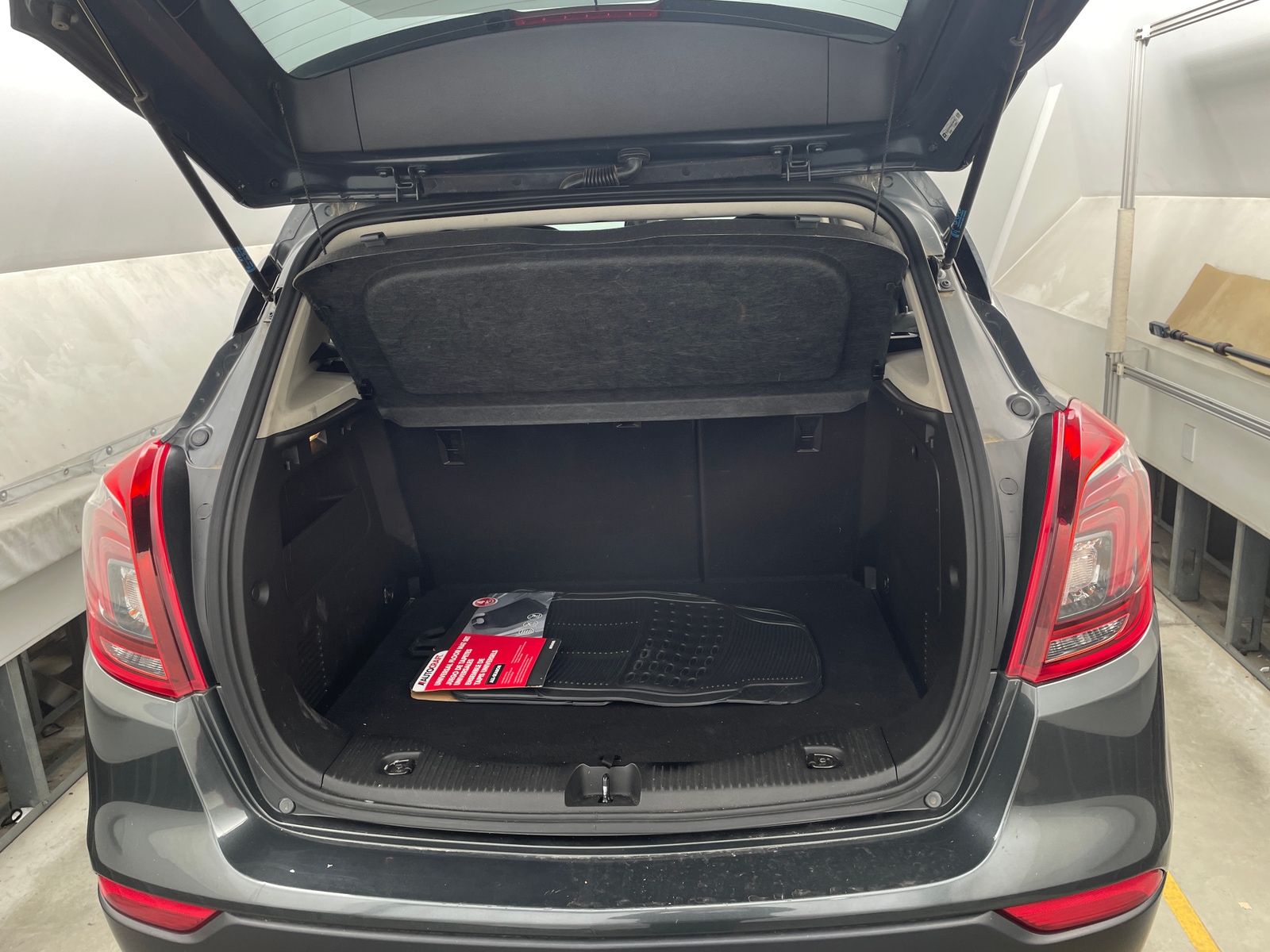 Thumbnail: 2017 Buick Encore - 6