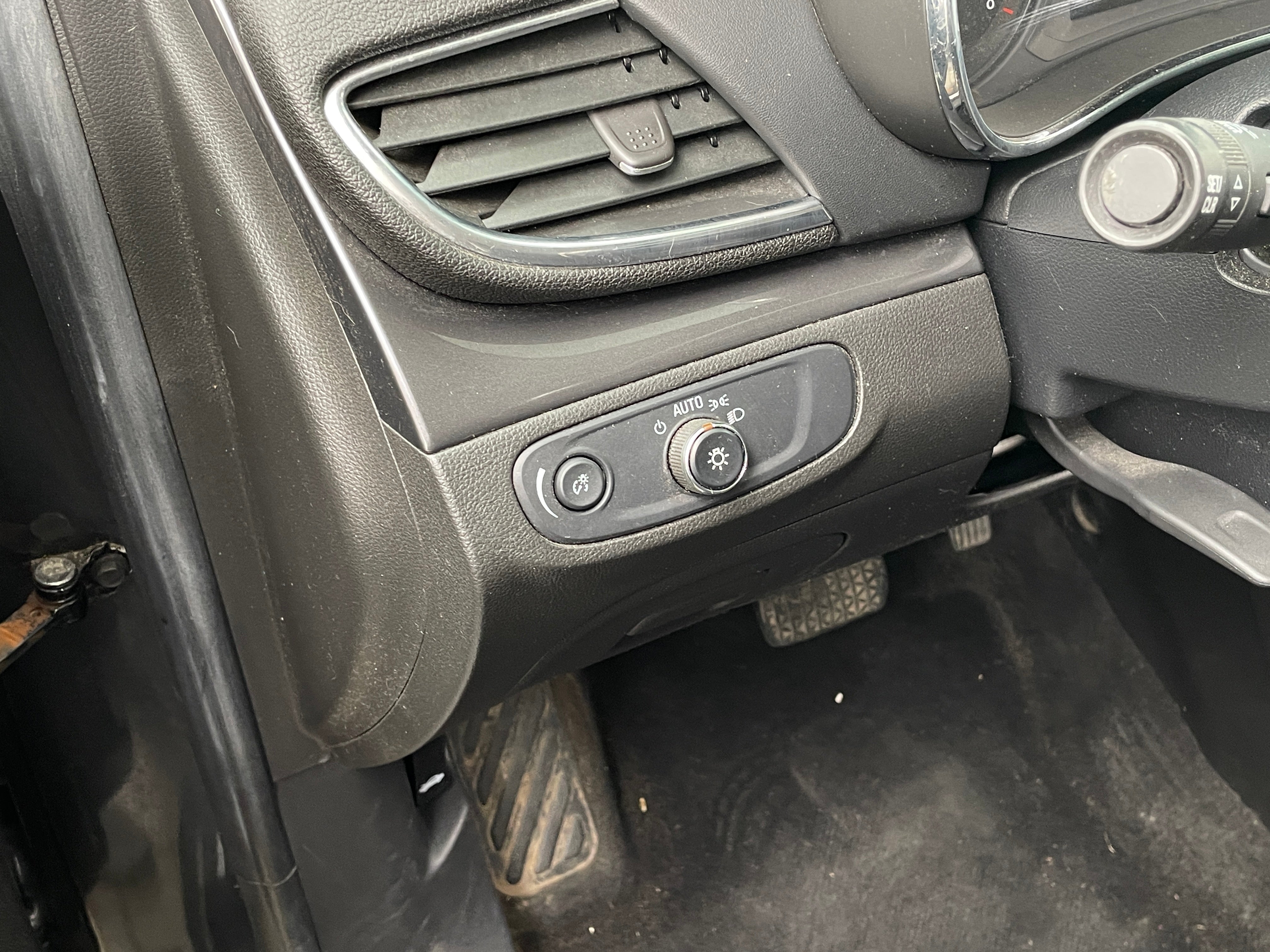 Used 2017 Buick Encore Preferred with VIN KL4CJESBXHB198232 for sale in Auburn, WA