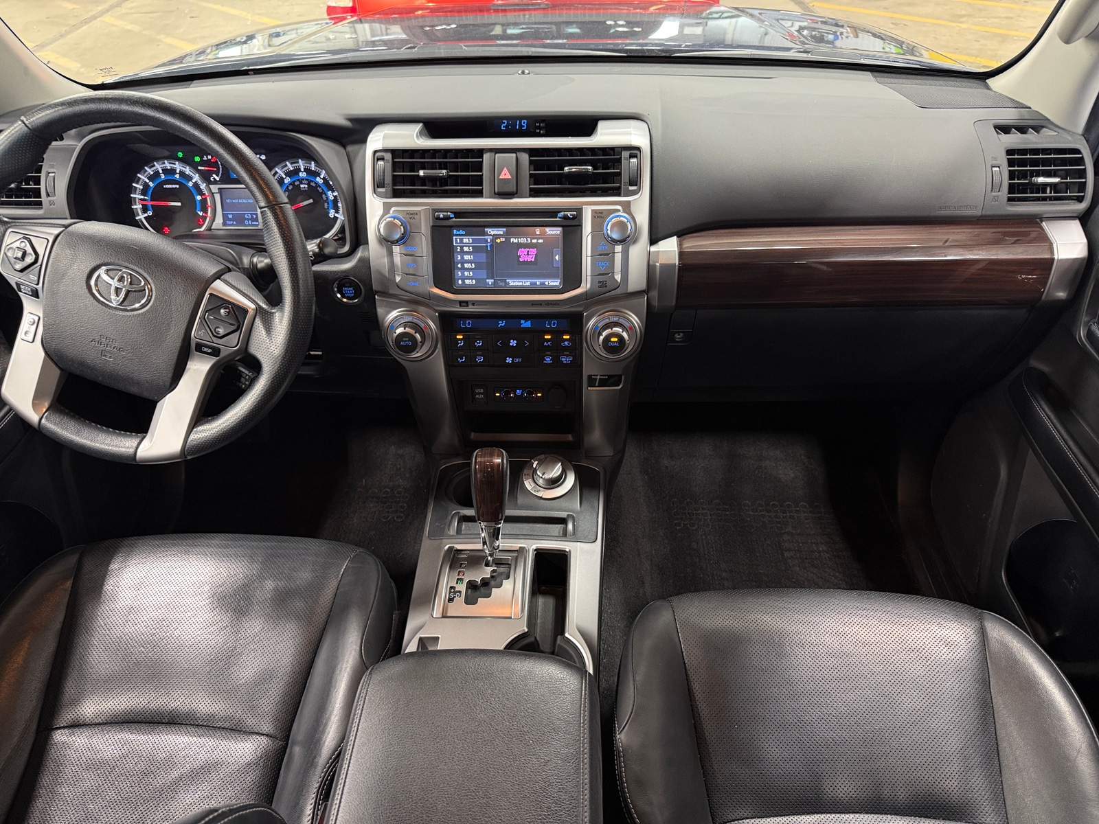 Thumbnail: 2017 Toyota 4Runner - 3