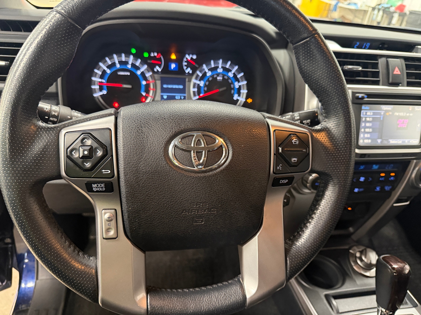 Thumbnail: 2017 Toyota 4Runner - 5