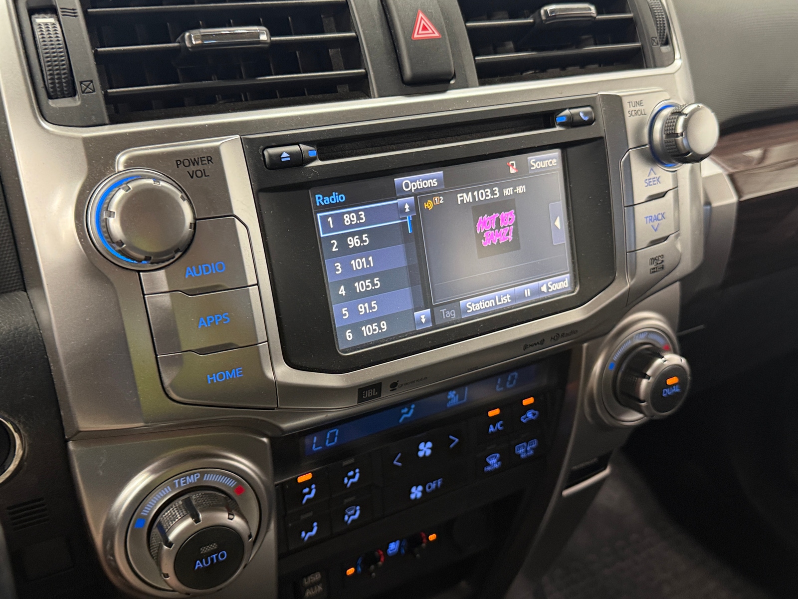 Thumbnail: 2017 Toyota 4Runner - 4
