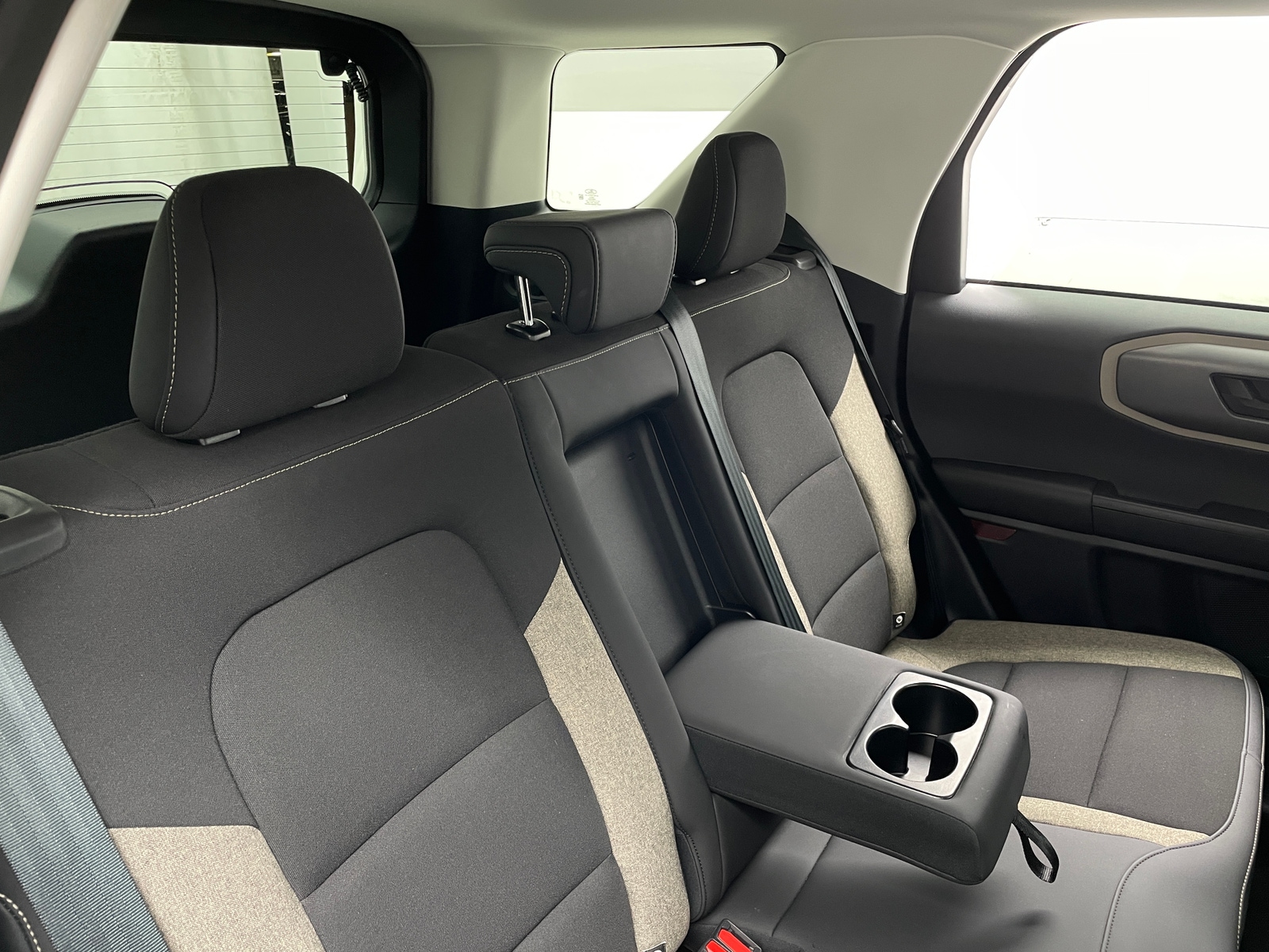 Thumbnail: 2025 Ford Bronco Sport - 6