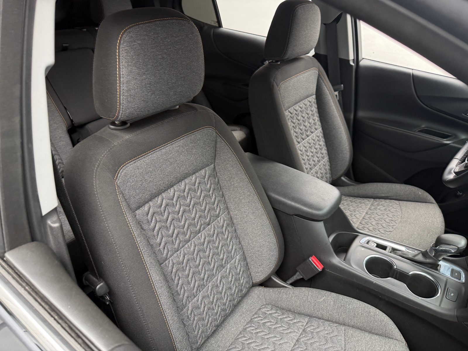 Thumbnail: 2023 Chevrolet Equinox - 2