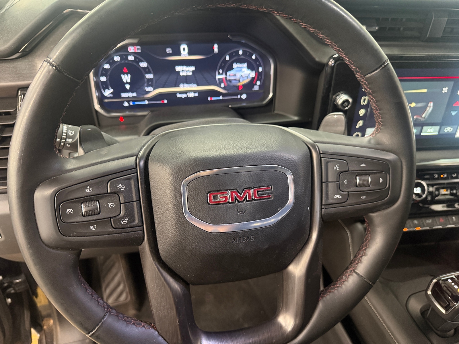 Thumbnail: 2024 GMC Sierra 1500 - 4