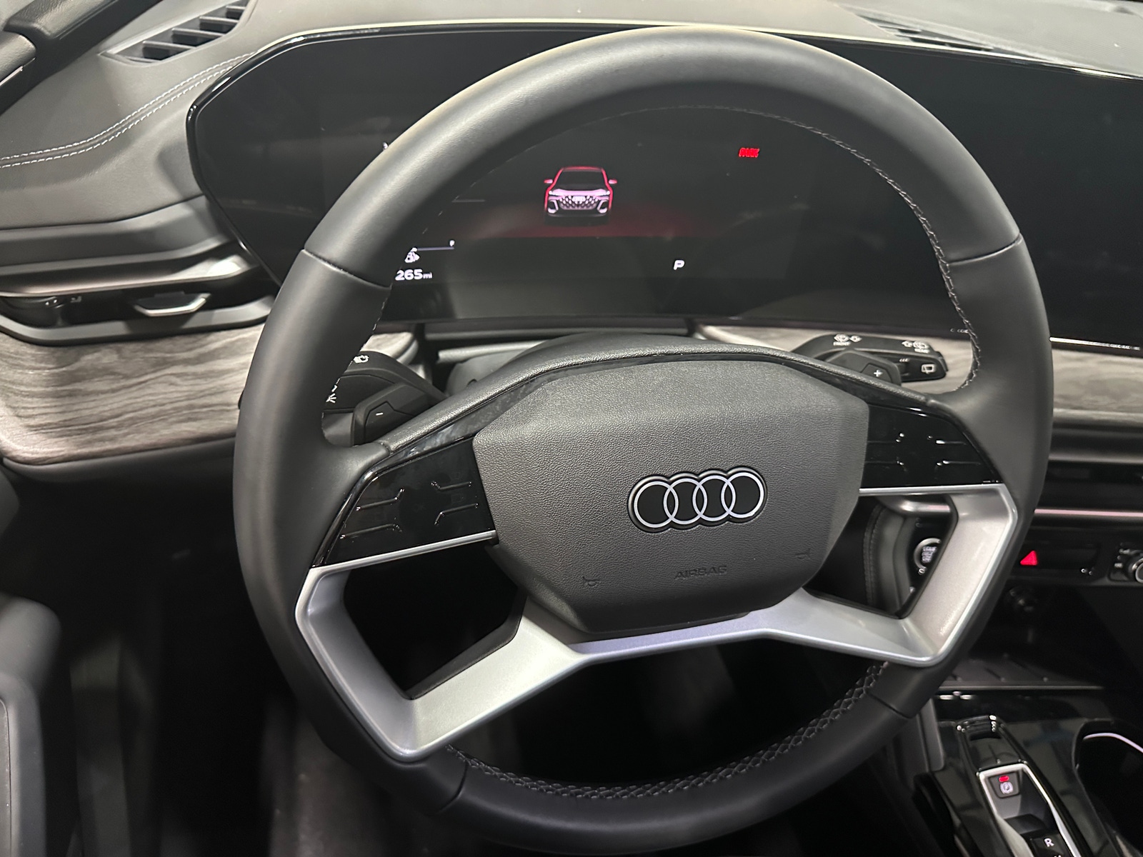 Thumbnail: 2025 Audi Q5 - 4